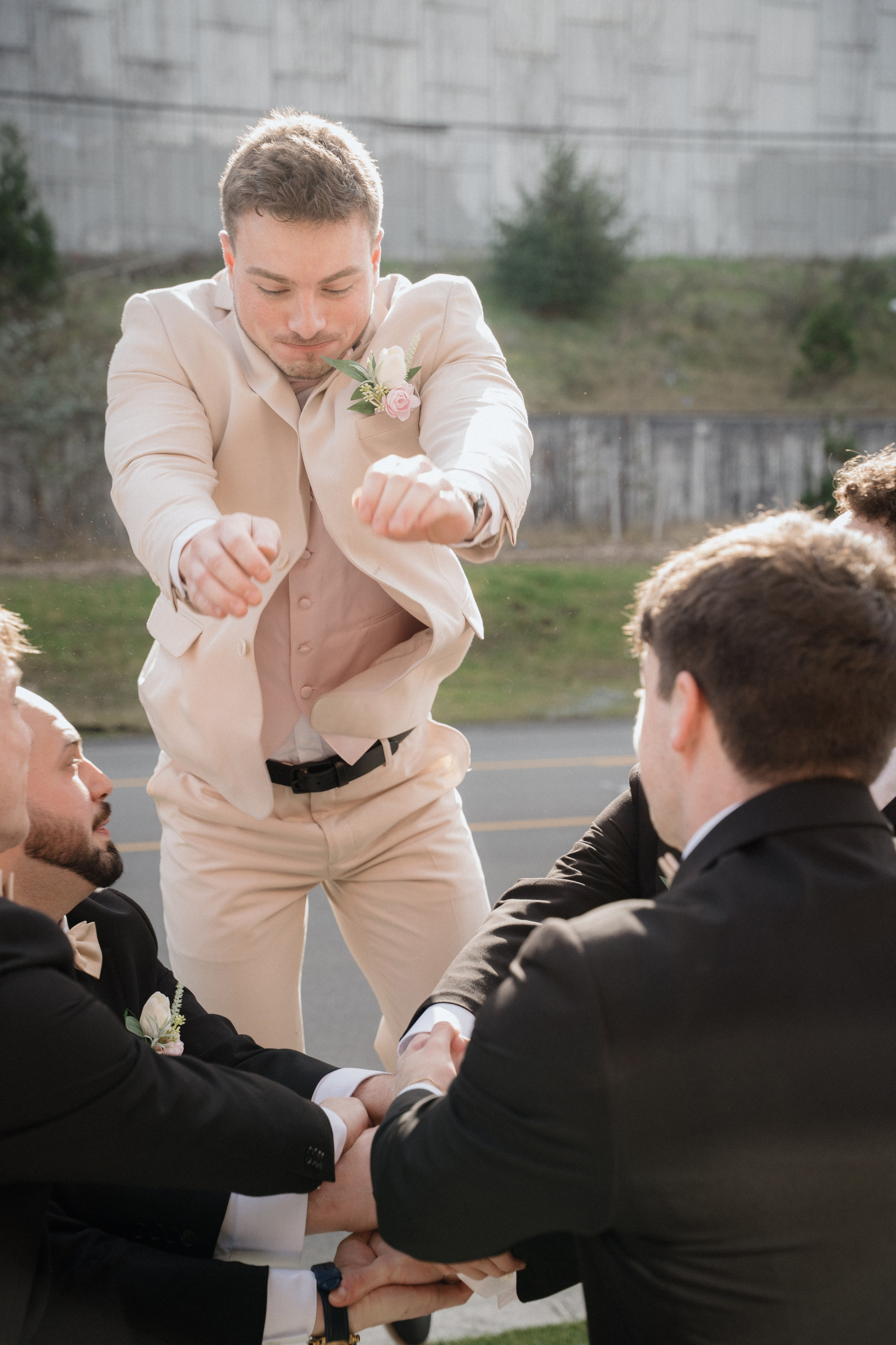 Emma and Tyler | Full Wedding day. Photographer in Washington Sophia D
