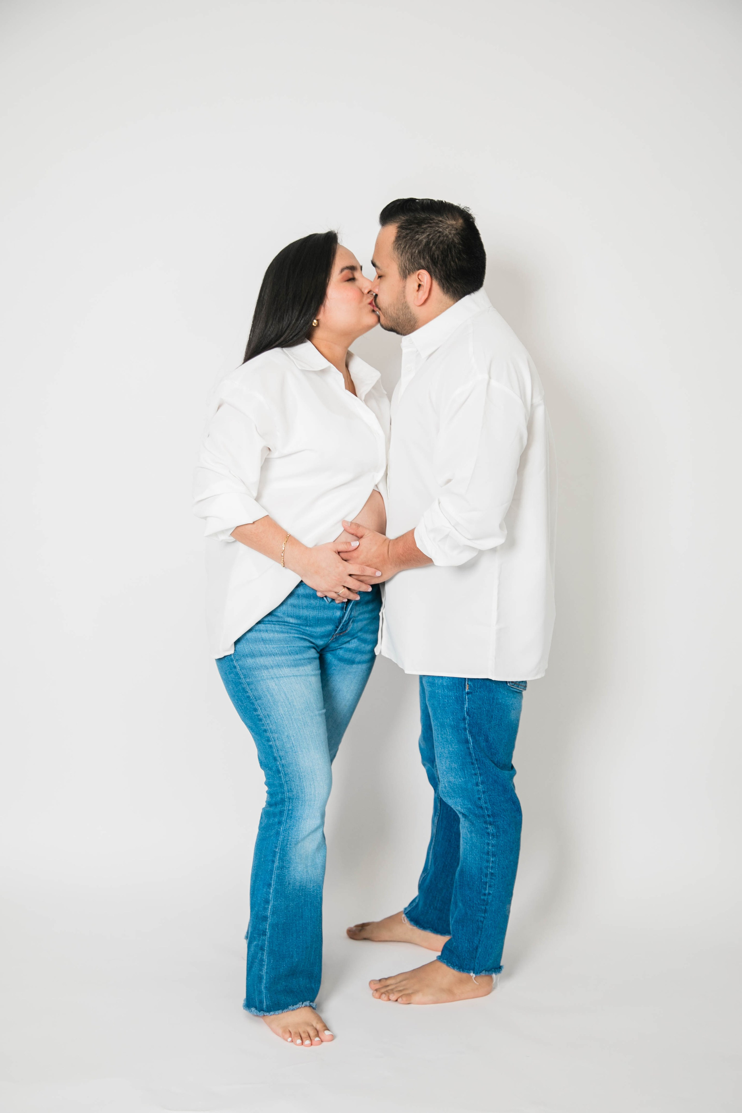 Maternity Photos — Gender Reveal. Ching Li Photography