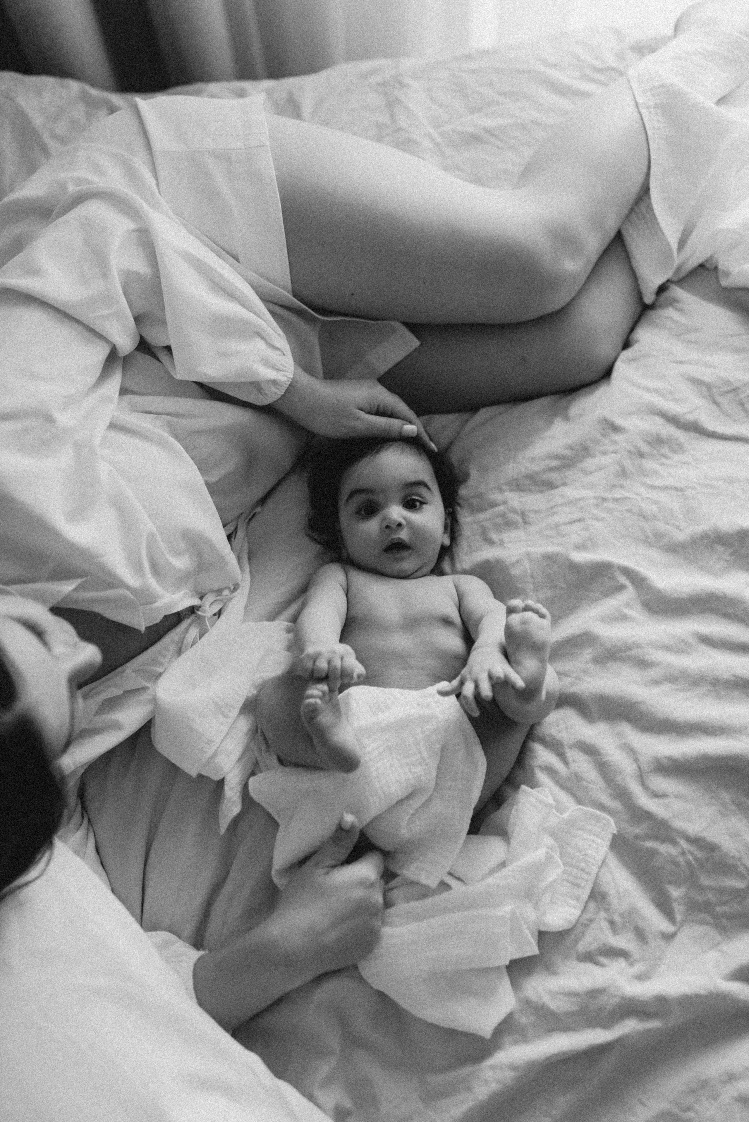 СЬЕМКА МАТЕРИНСТВА. Сімейний фотограф Лейпциг, Німеччина