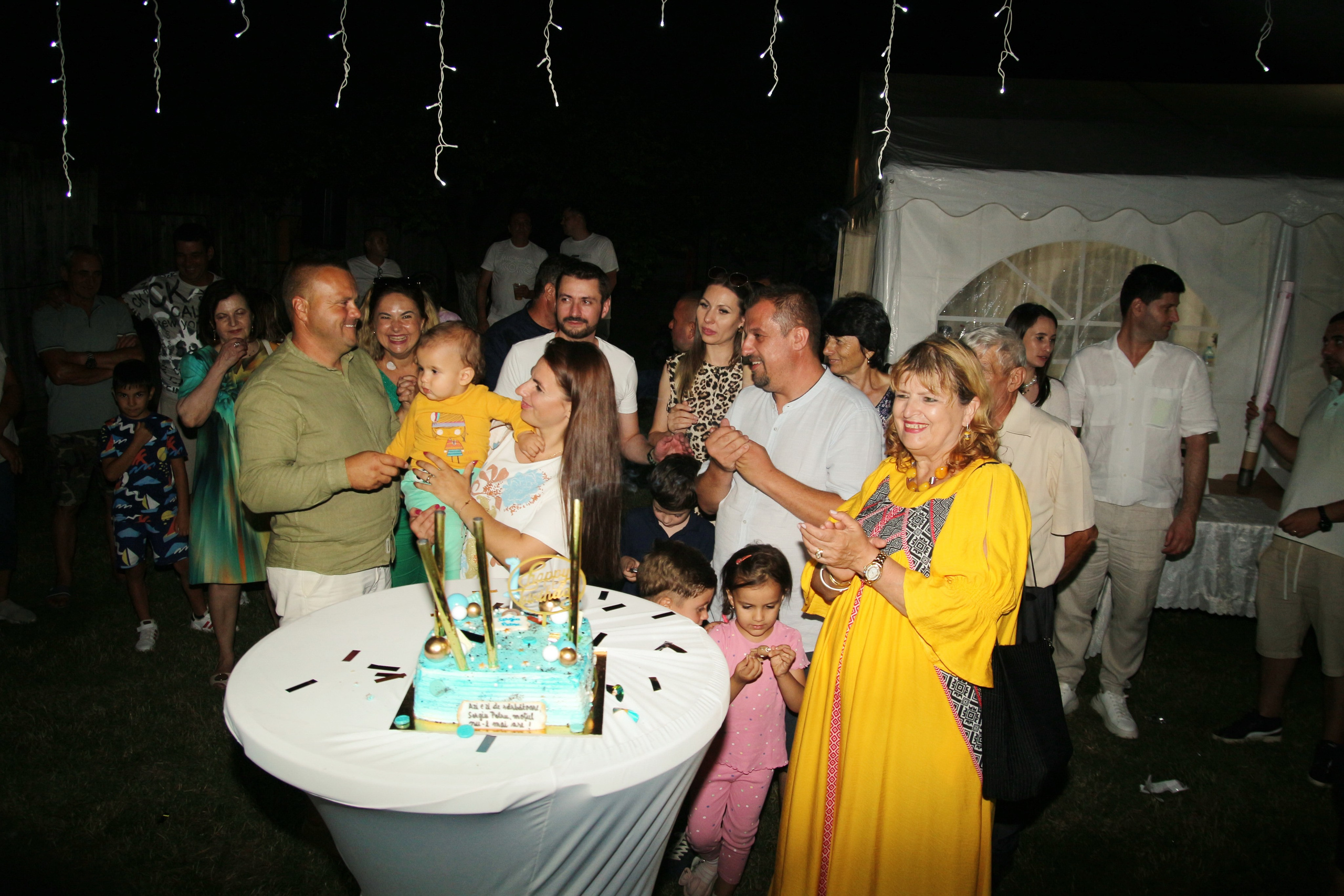 BYZO MEDIA. PETRU BYZO - family and children photographer in ROMANIA