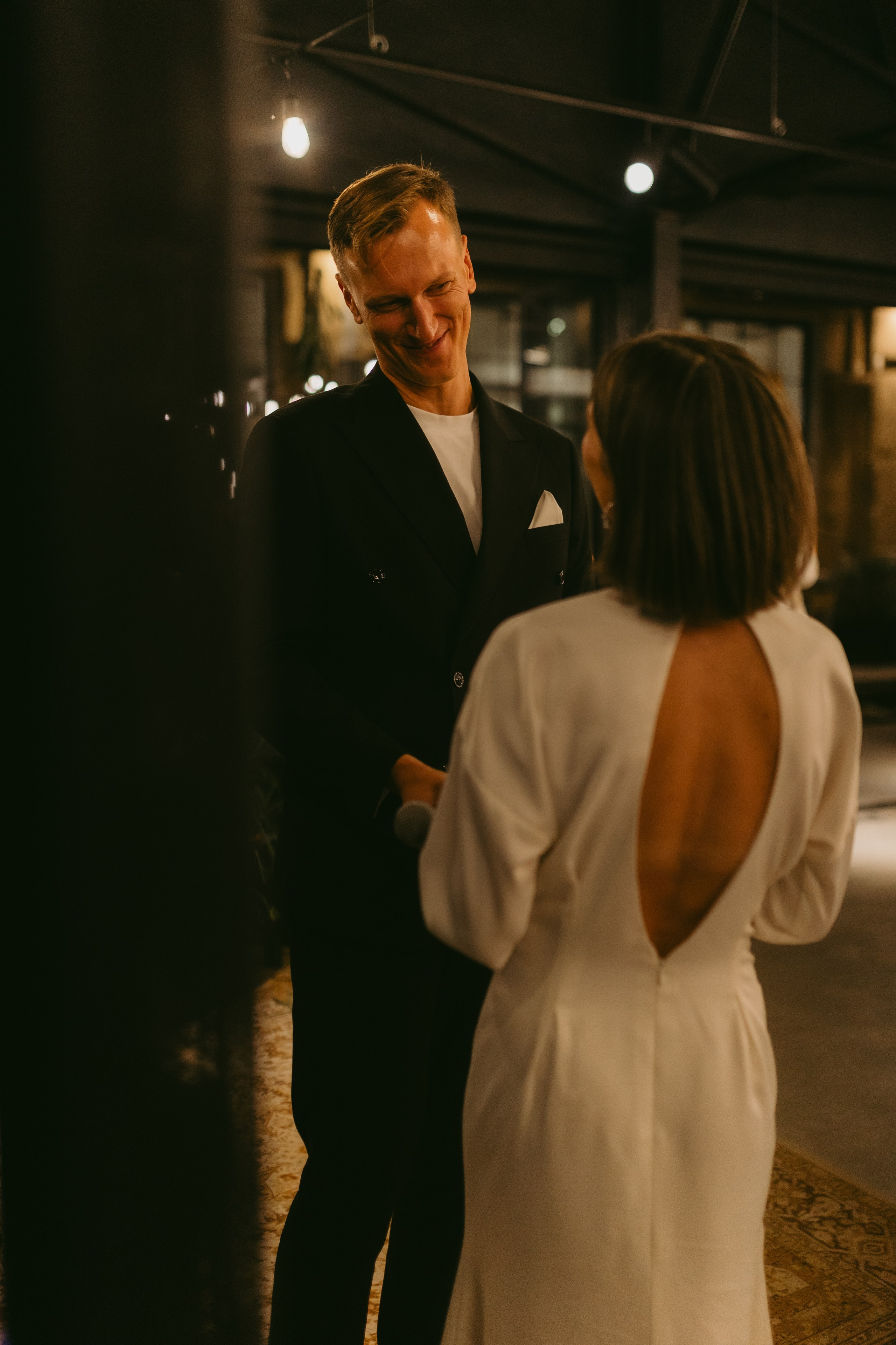 Miglė ir Mindaugas | 2024 | MIESTO VESTUVĖS. Vestuvių ir šeimų fotografė Lena Bondarenko / belove photo