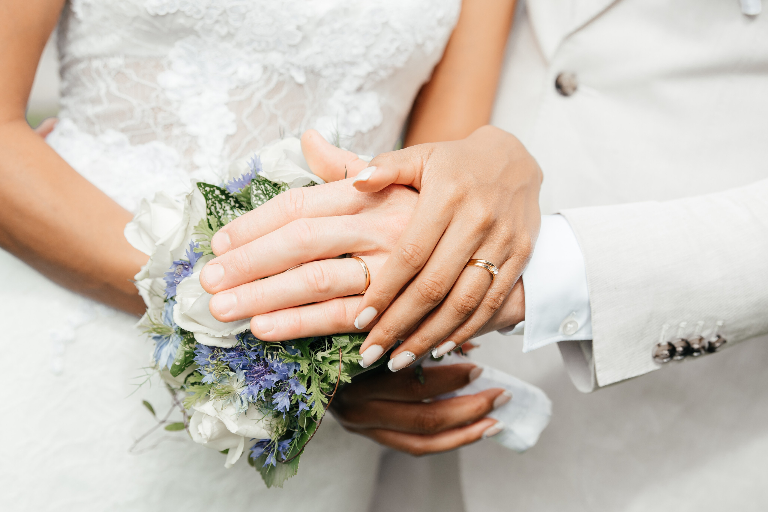 KAIANE & BENJAMIN Meilen, Switzerland. I am Elena Altendorfer. Wedding photographer in Zurich and Switzerland