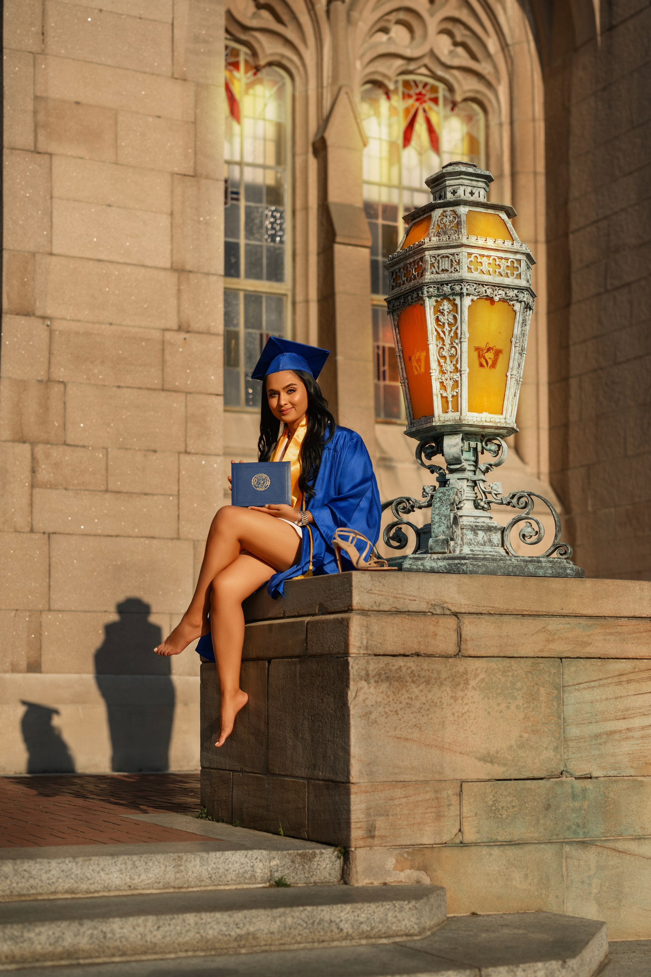 Alexandra, graduation. Wedding & family photography in Seattle area. Helen Michelle photographer