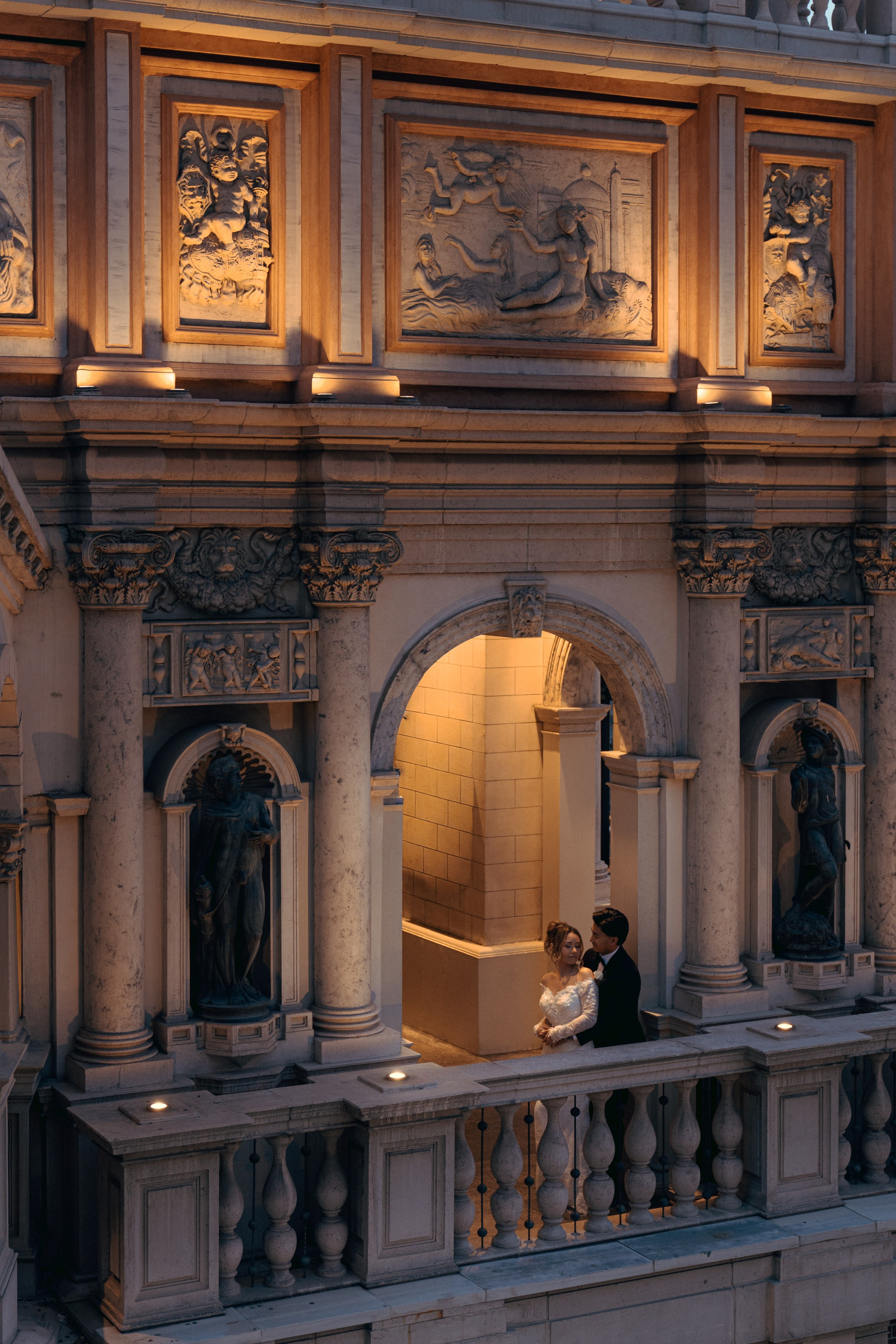 A&R. Wedding & elopement photographer Viktoriya Kravtsov. Las Vegas