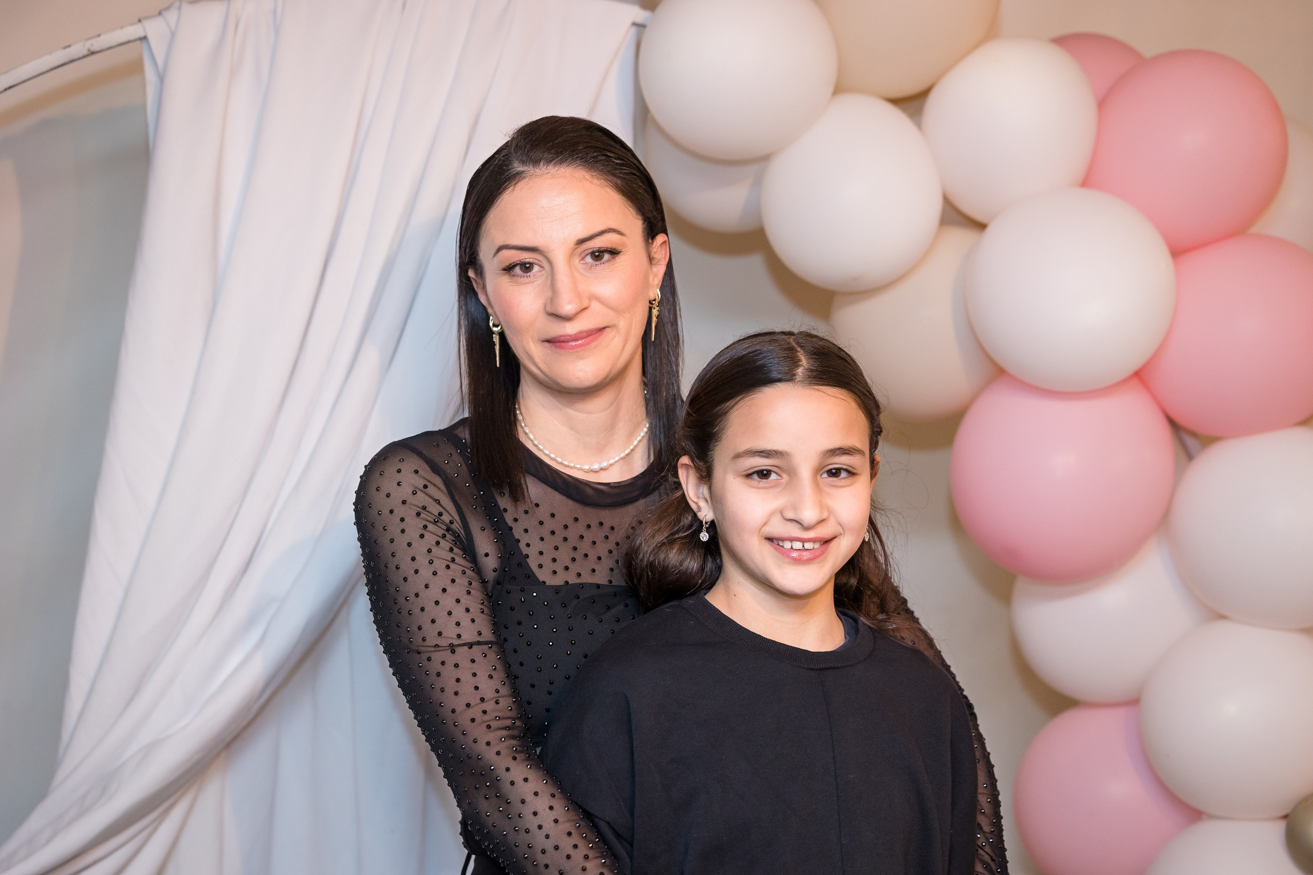 Noya. AMIR BUCHNIK PHOTOGRAPHER