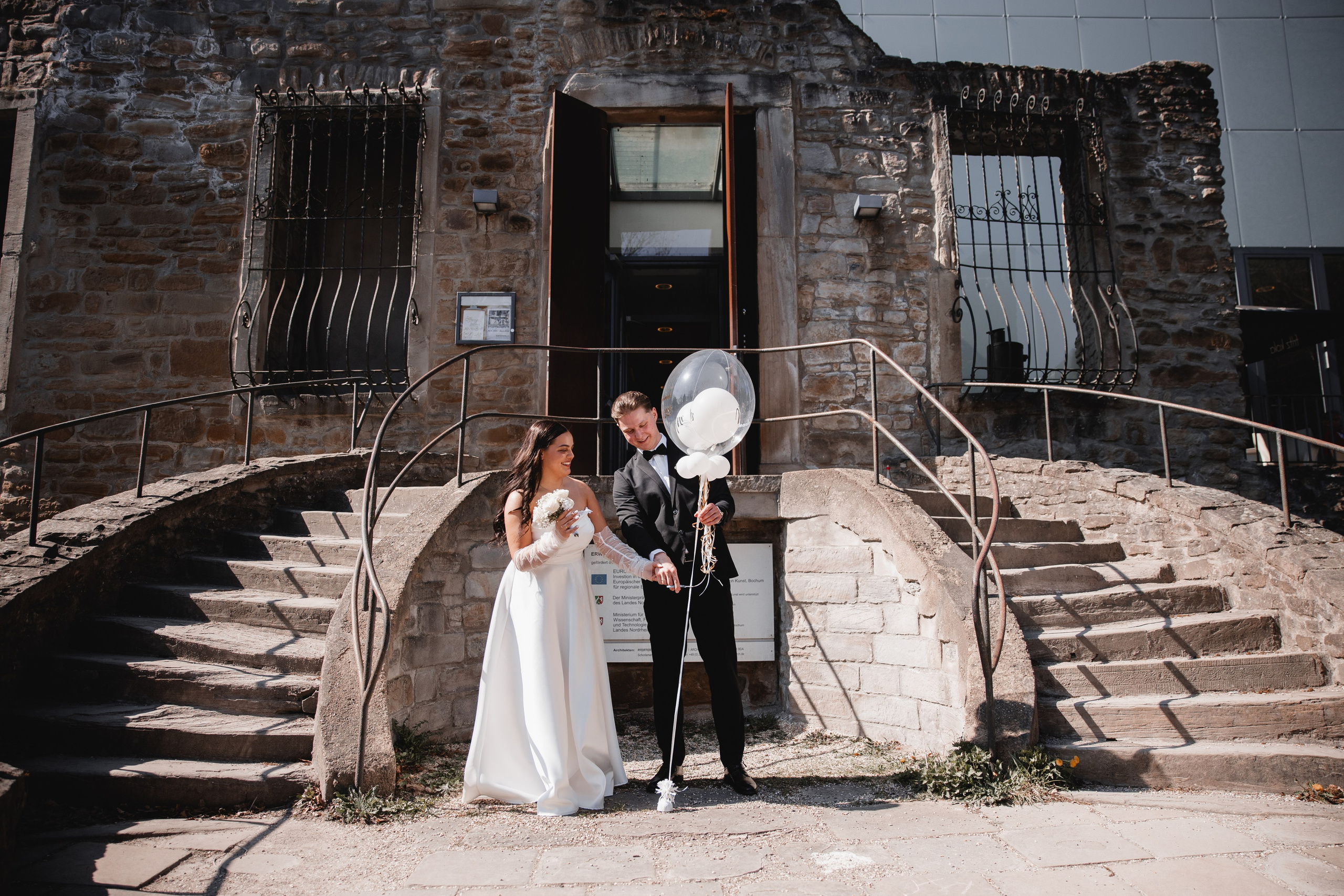 Standesamtliche Hochzeit im Kubus Bochum – Sophie & Martin. Hochzeitsfotografie |Hochzeitsfotograf Bochum | Hochzeitsfotograf Dortmund | Hochzeitsfotograf Essen | Hochzeitsfotograf Ruhrgebiet