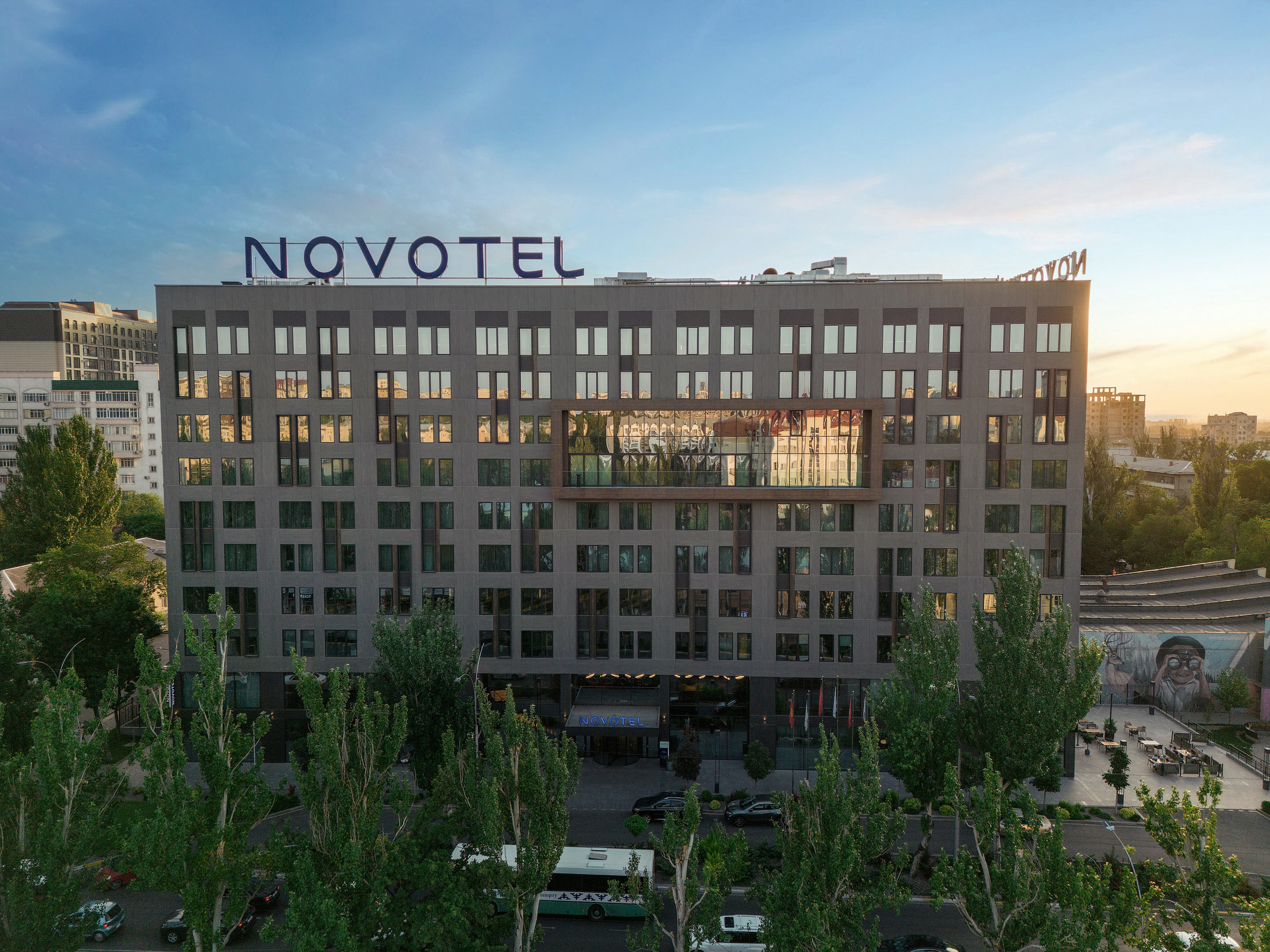 Hospitality. Dubai — Bishkek based Photographer