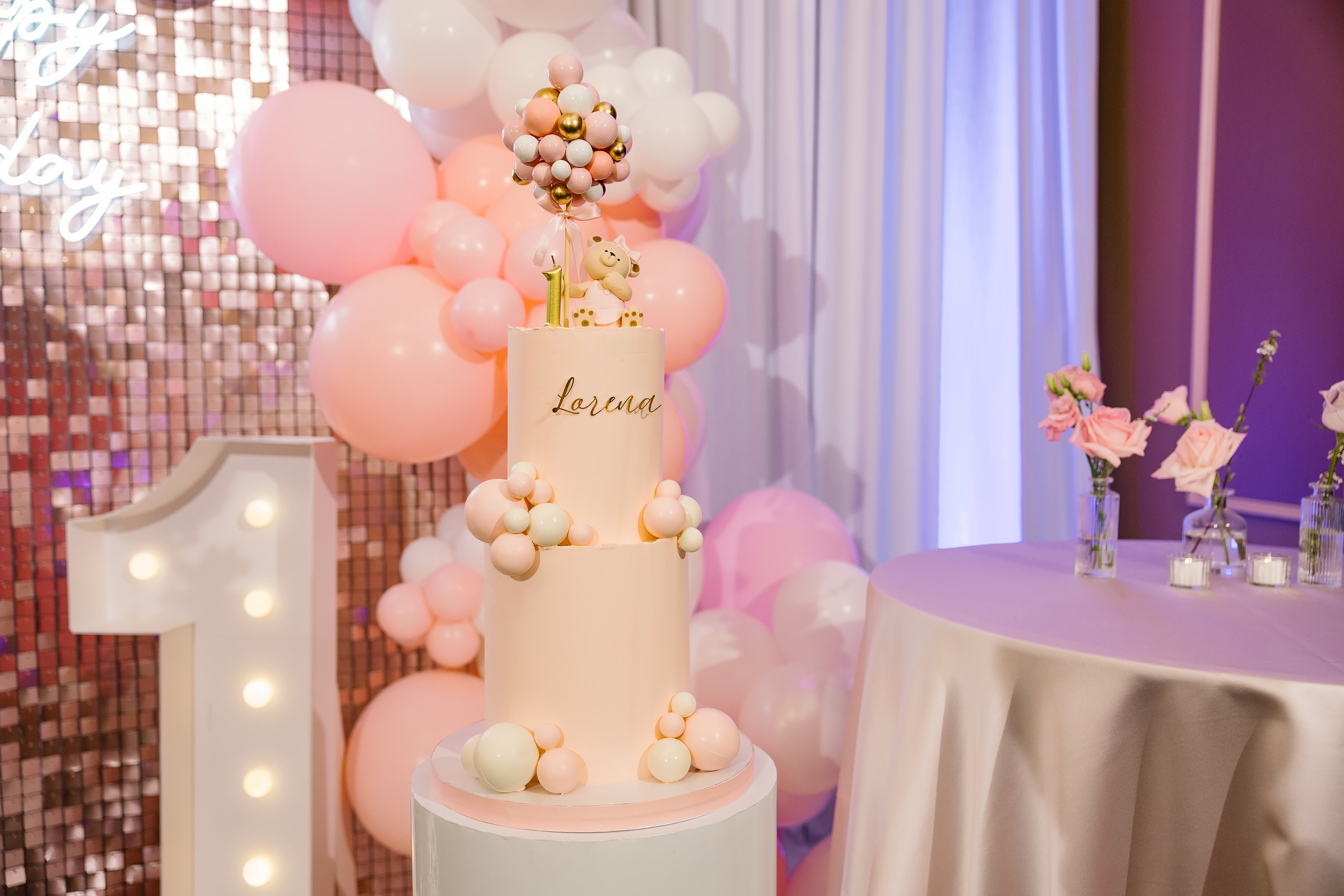 04.13.2025 First birthday. Wedding family event photographer in Chicago Nick Yushevich