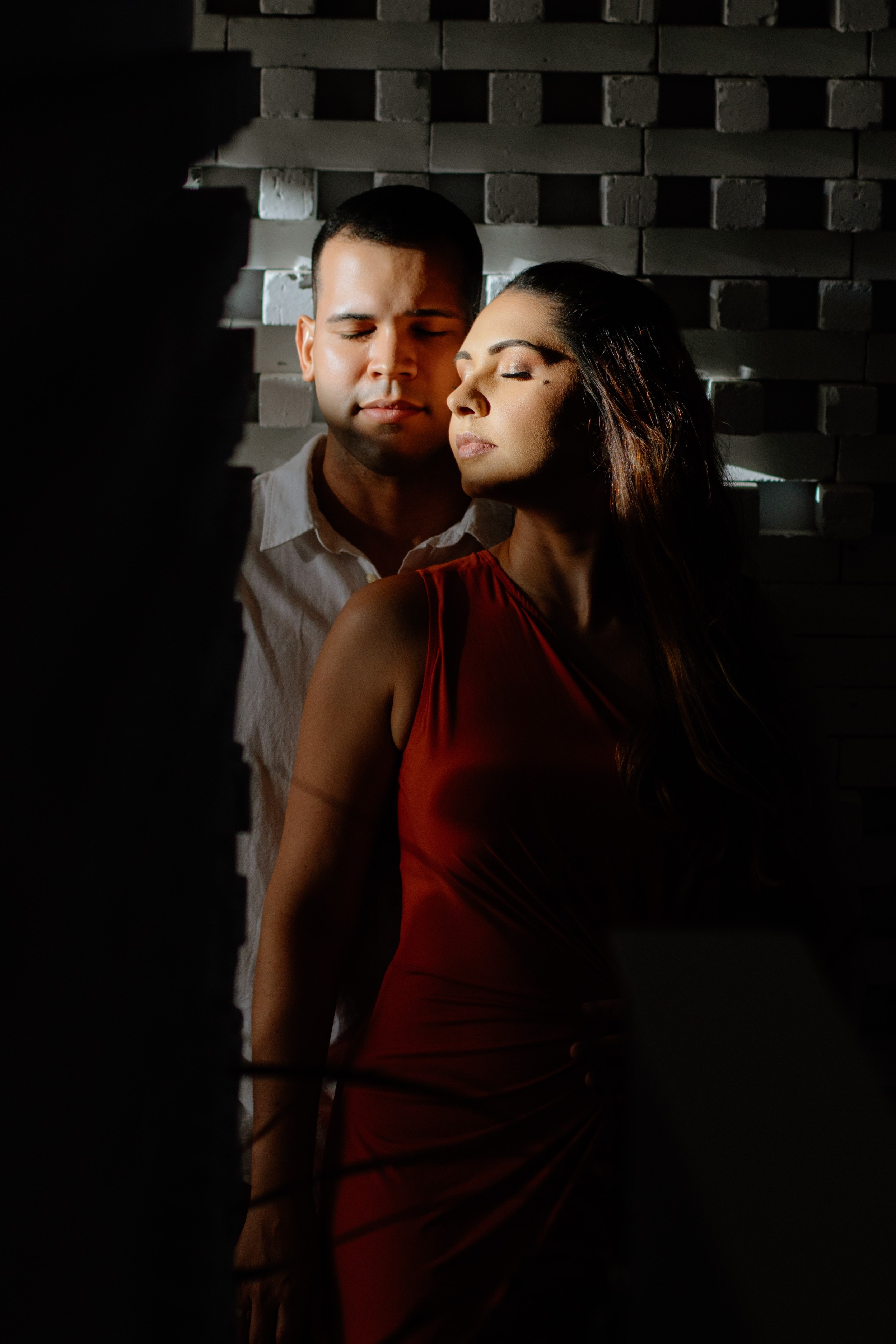 Stefany e Aurélio. Luz suave, direção leve e fotos que captam quem realmente você é