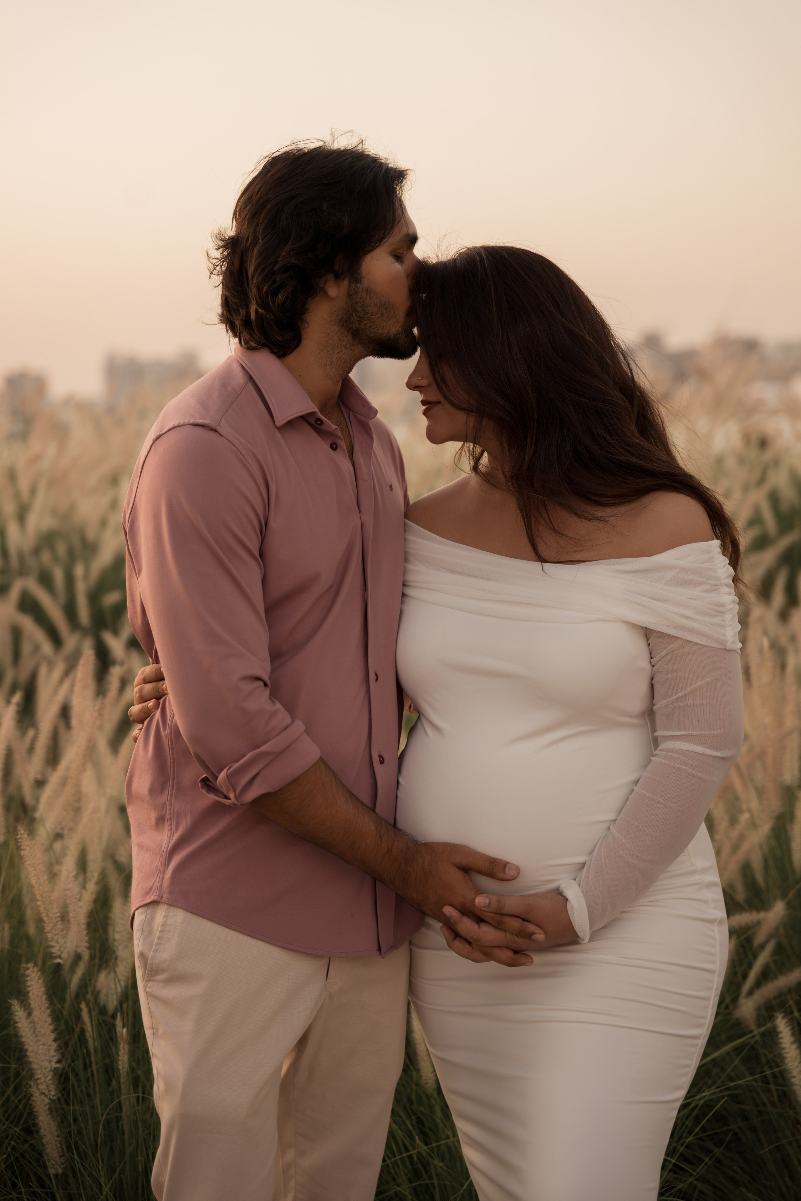Sunset Symphony of Love. Angela Iakovleva — Family Photographer in Dubai