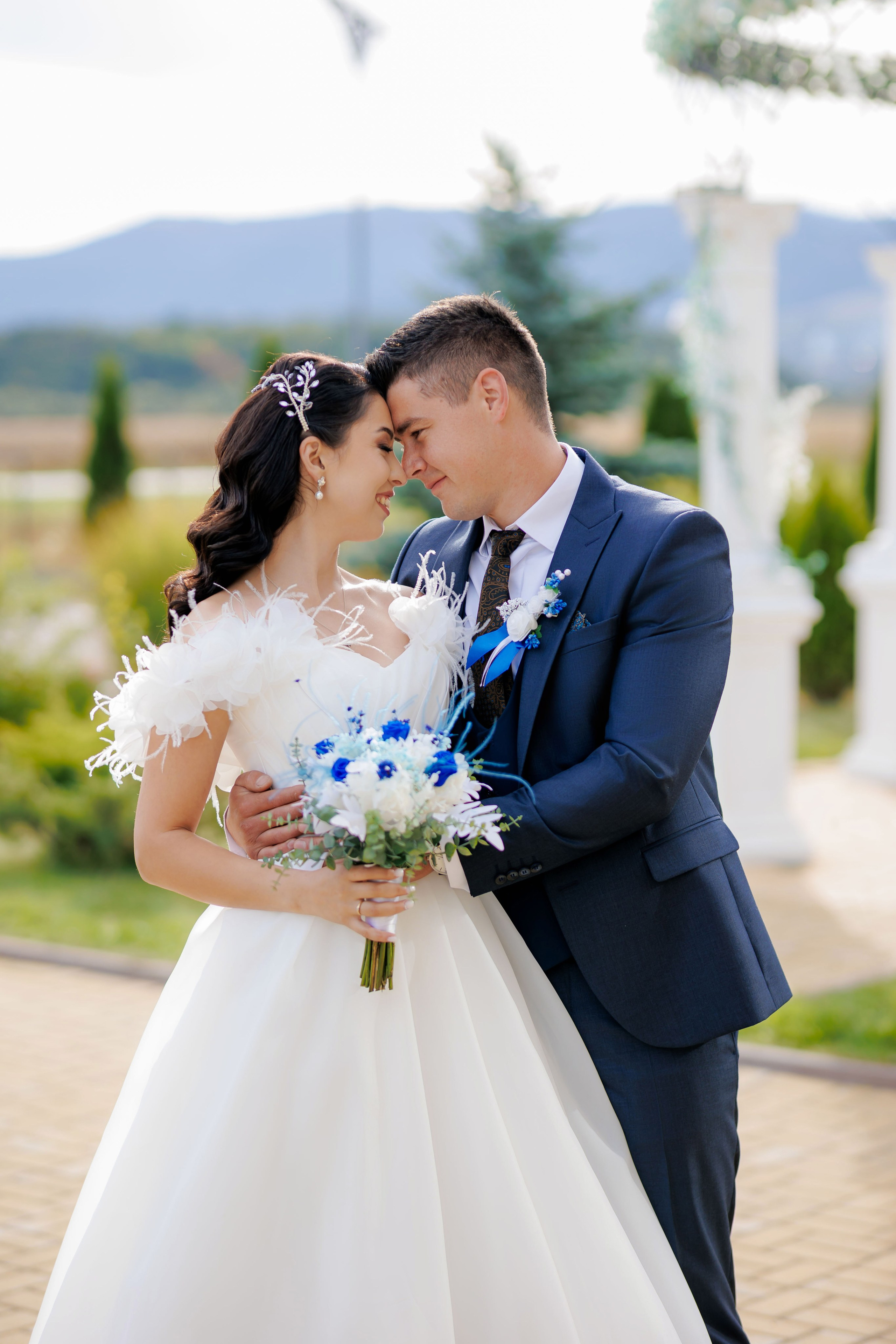 Loredana & Emilian – Ziua Nunții | Videografie - fotografie Botez Suceava, Iași, Botoșani. Servicii foto-video profesionale, pentru momente de neuitat
