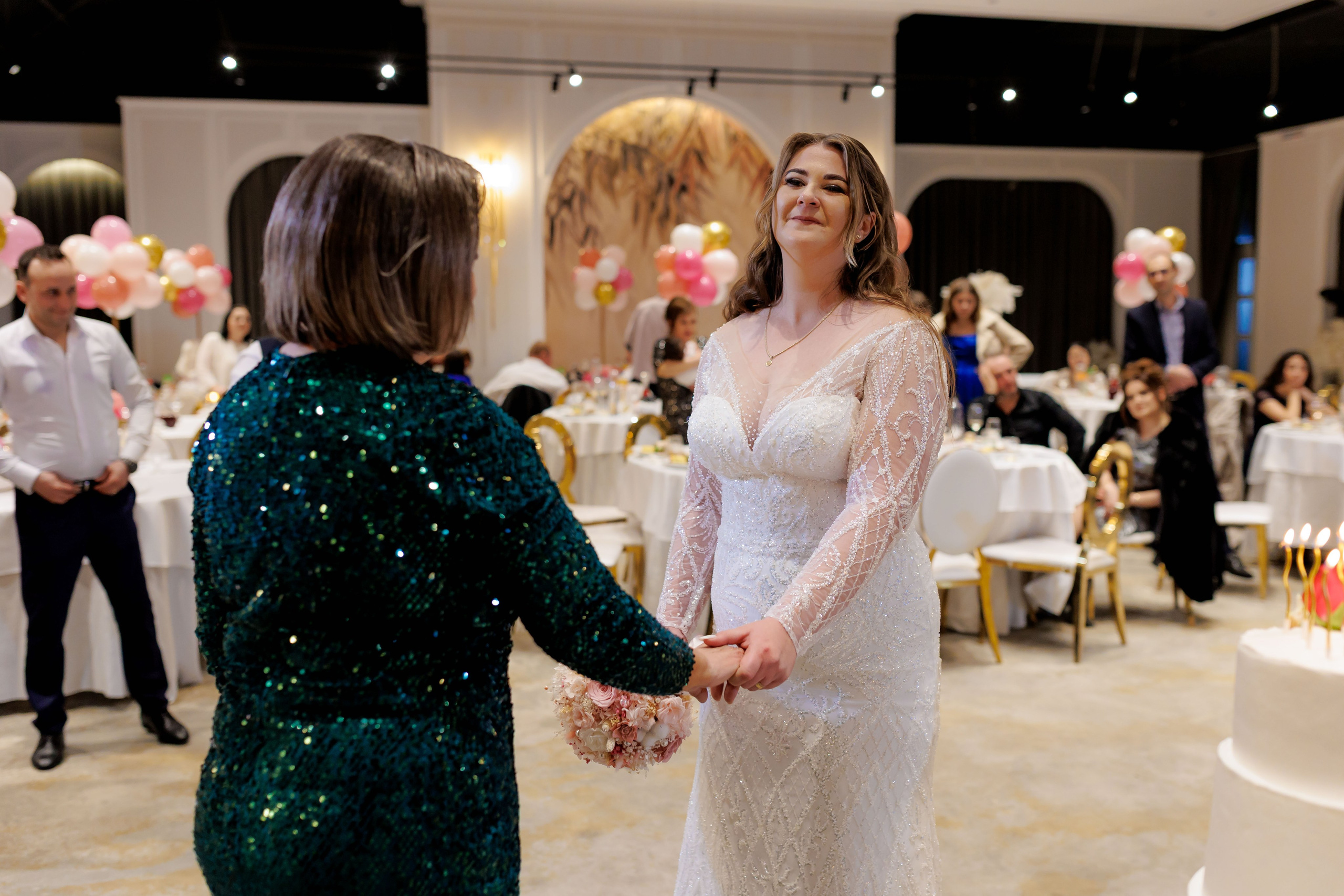 Povestea voastră, regizată de noi |Cristi Turculet Videograf Nuntă Suceava | wedding highlight. Servicii foto-video profesionale, pentru momente de neuitat