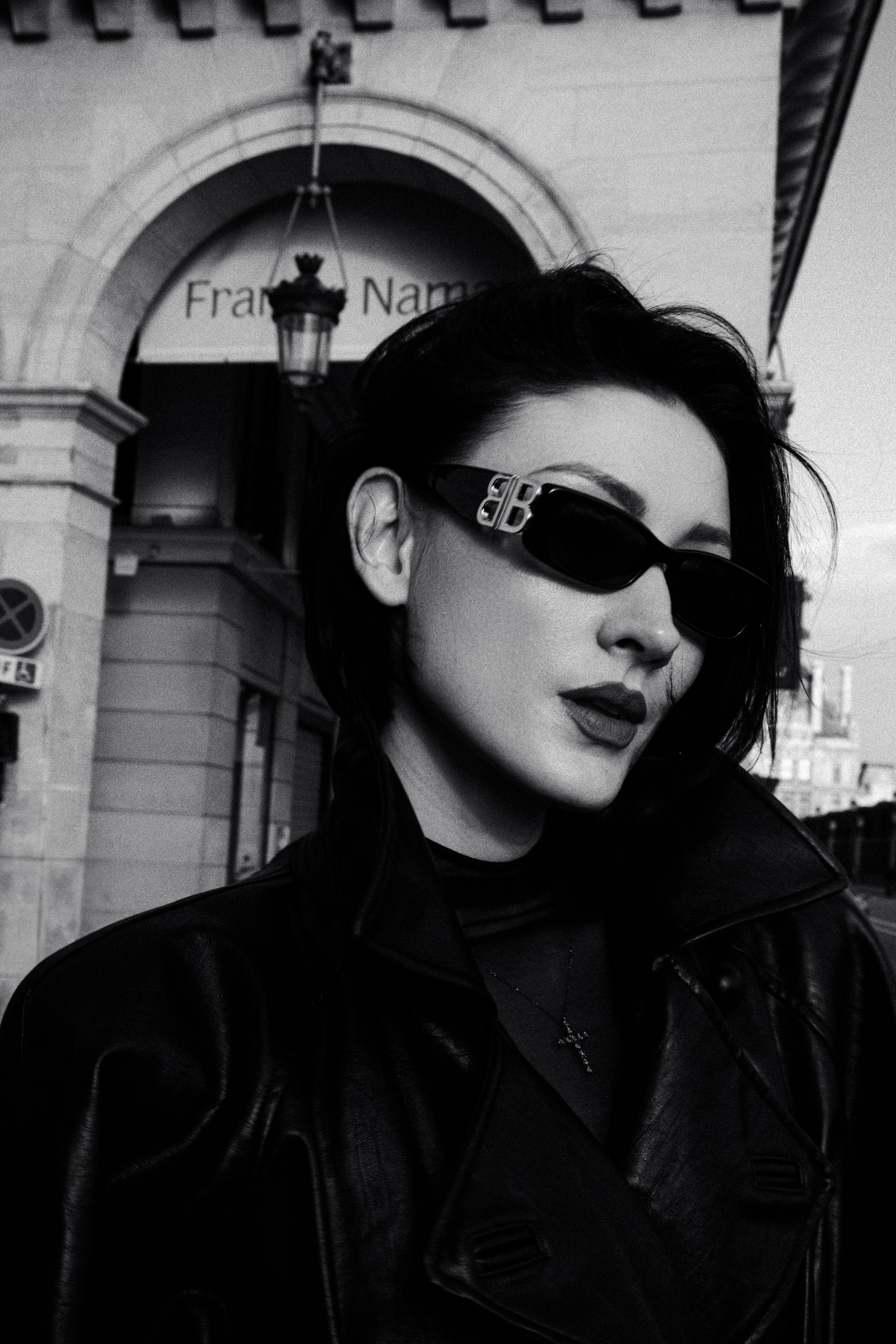 A Fashion-Inspired Portrait Session in Paris — Elena. Paris Wedding Photographer