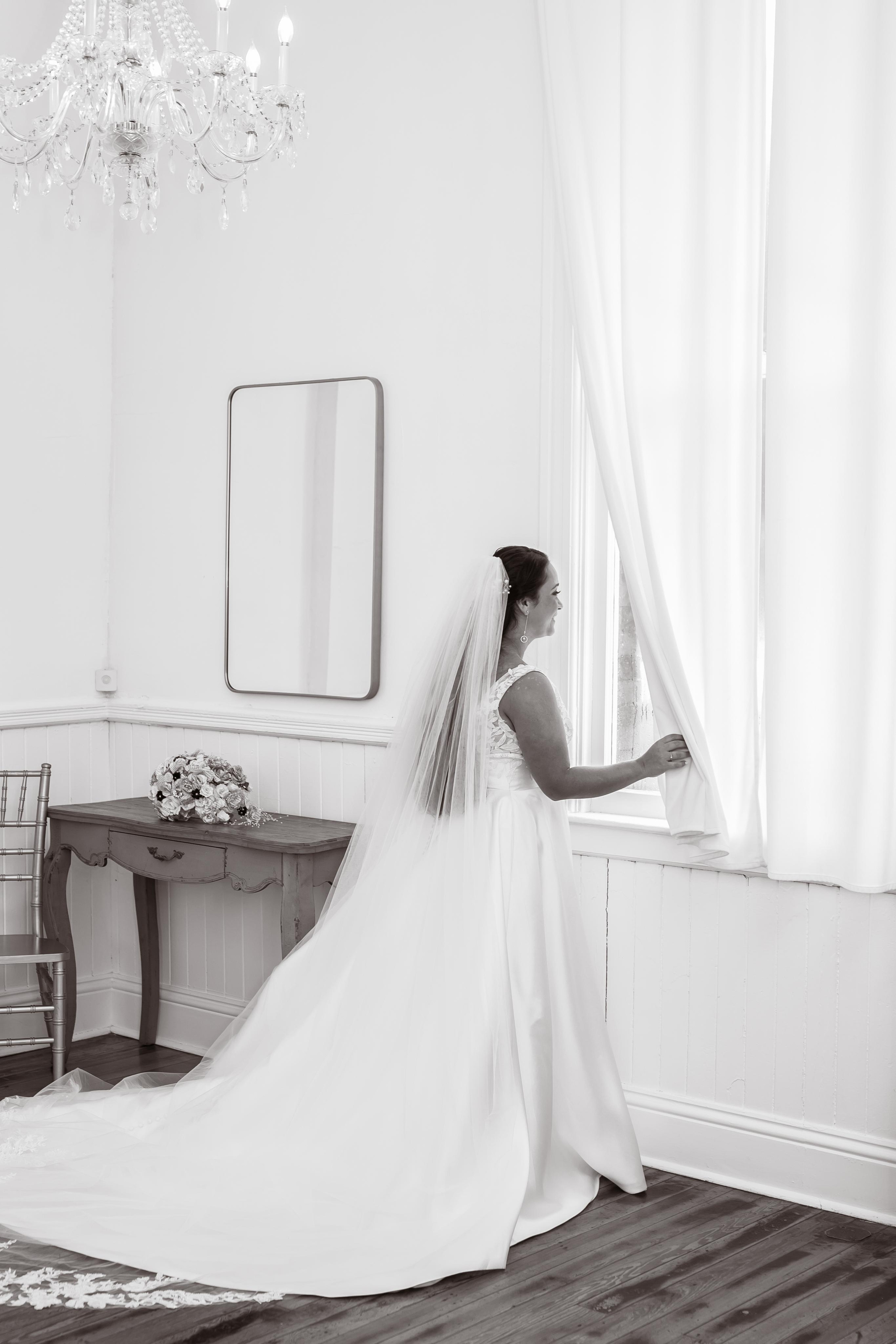 Old movie style wedding. Lana Photography — Wedding & Family Photographer in Florida & Beyond