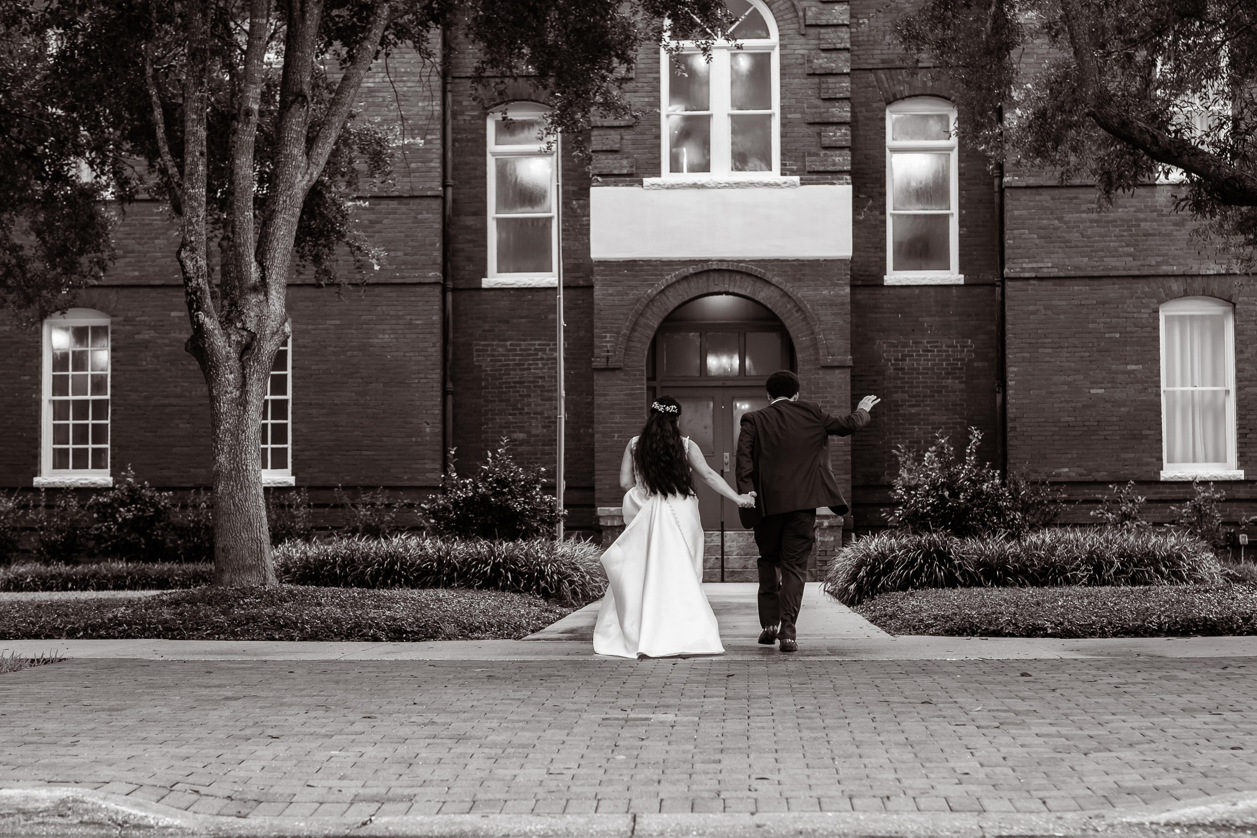Old movie style wedding. Lana Photography — Wedding & Family Photographer in Florida & Beyond