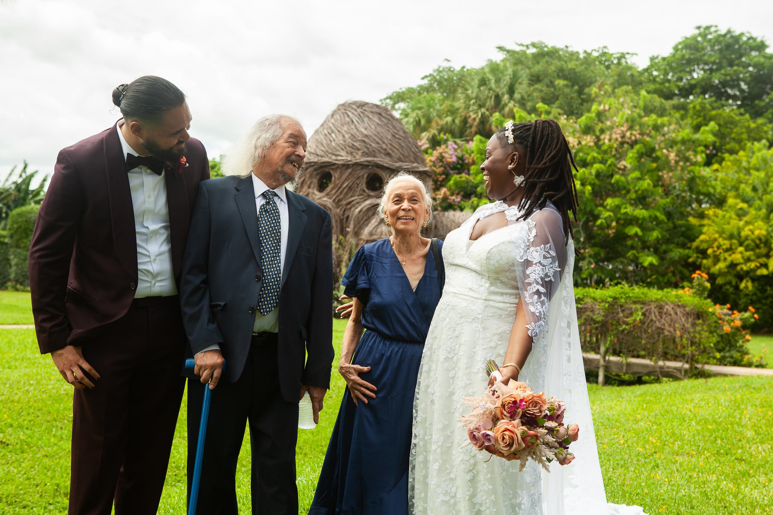 Wedding in Mounts Botanical Garden. Lana Photography — Wedding & Family Photographer in Florida & Beyond