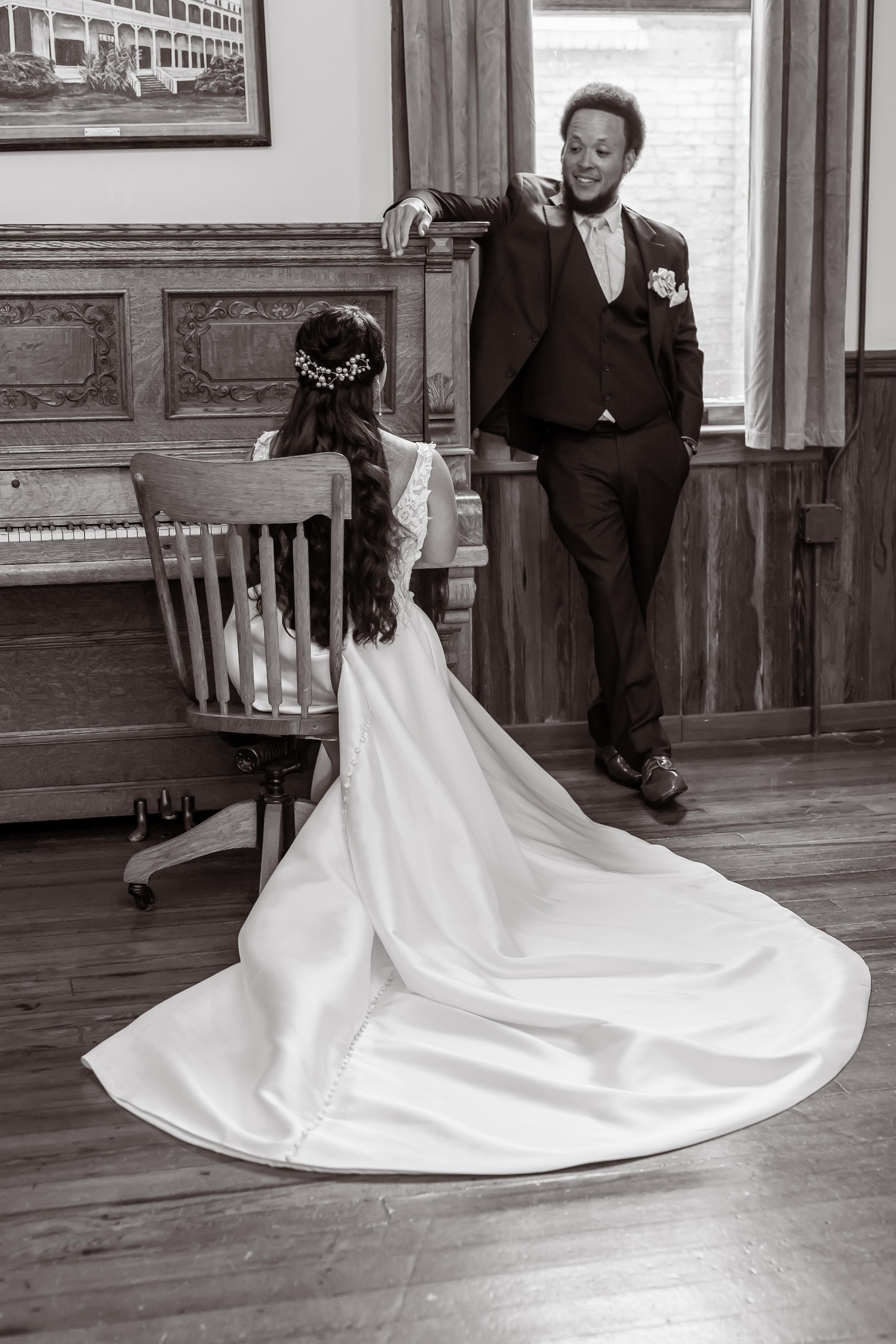 Old movie style wedding. Lana Photography — Wedding & Family Photographer in Florida & Beyond