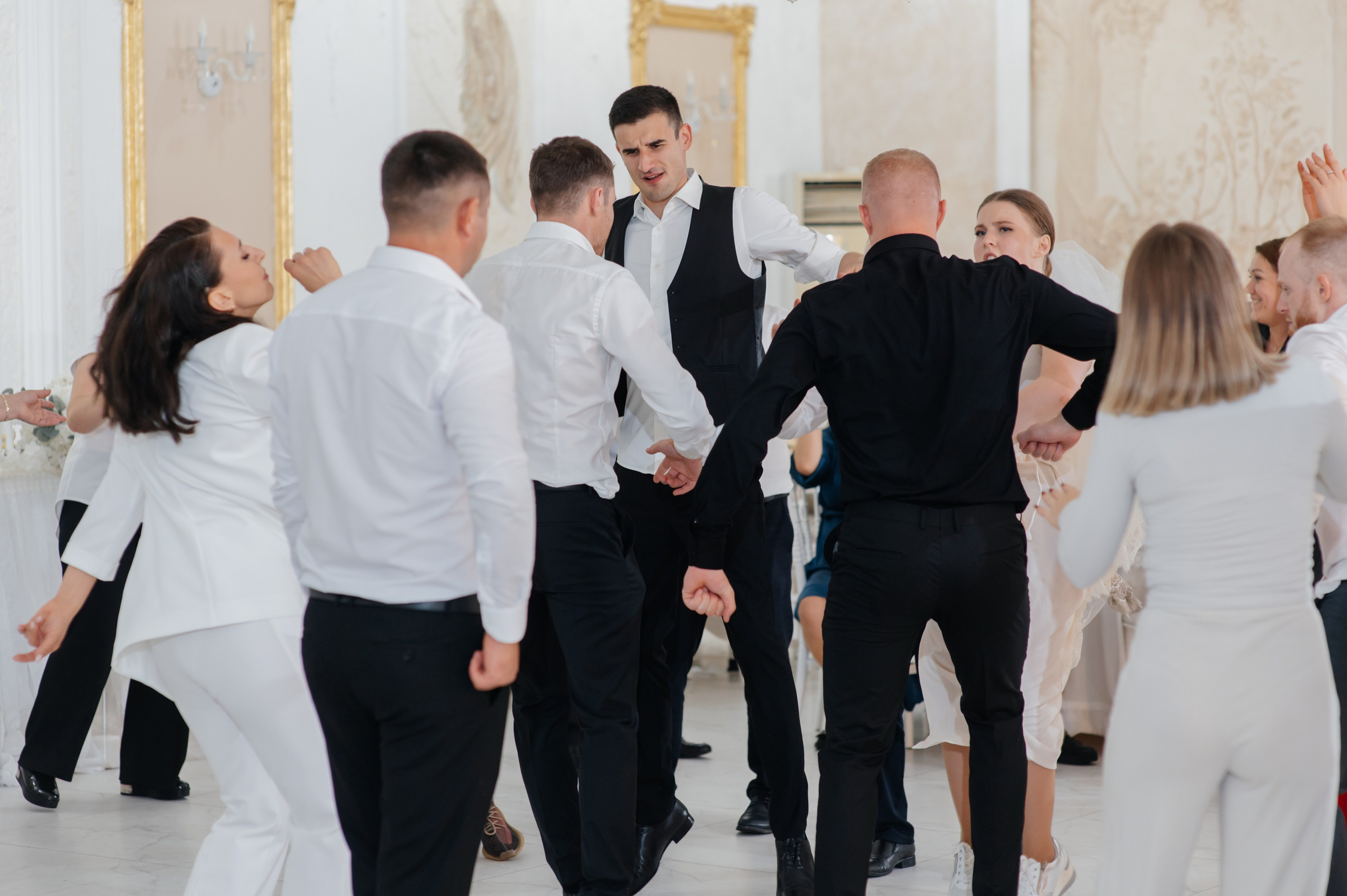 Wedding Dina & Vasili. Wedding photographer from Moldova Alexey Chipchiu