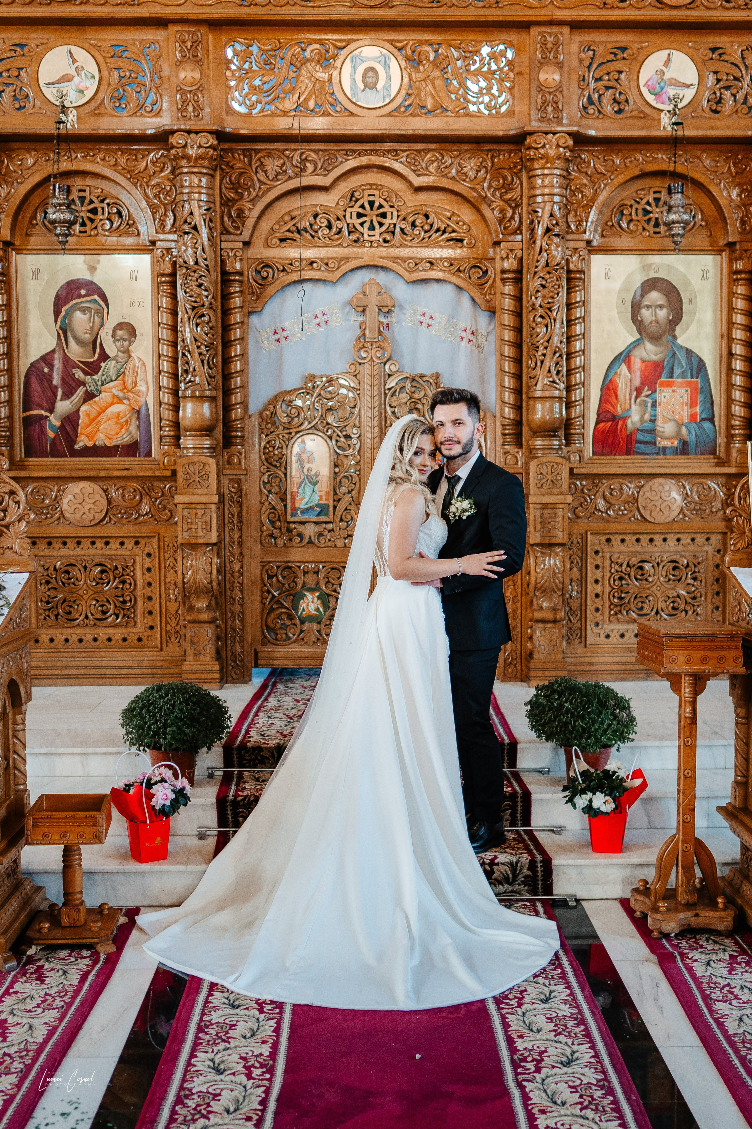 Diana & Cătălin – Nuntă clasică și rafinată. Fotograf de nuntă, corporate, botezuri, majorate și aniversări Roman, Lucaci Cornel