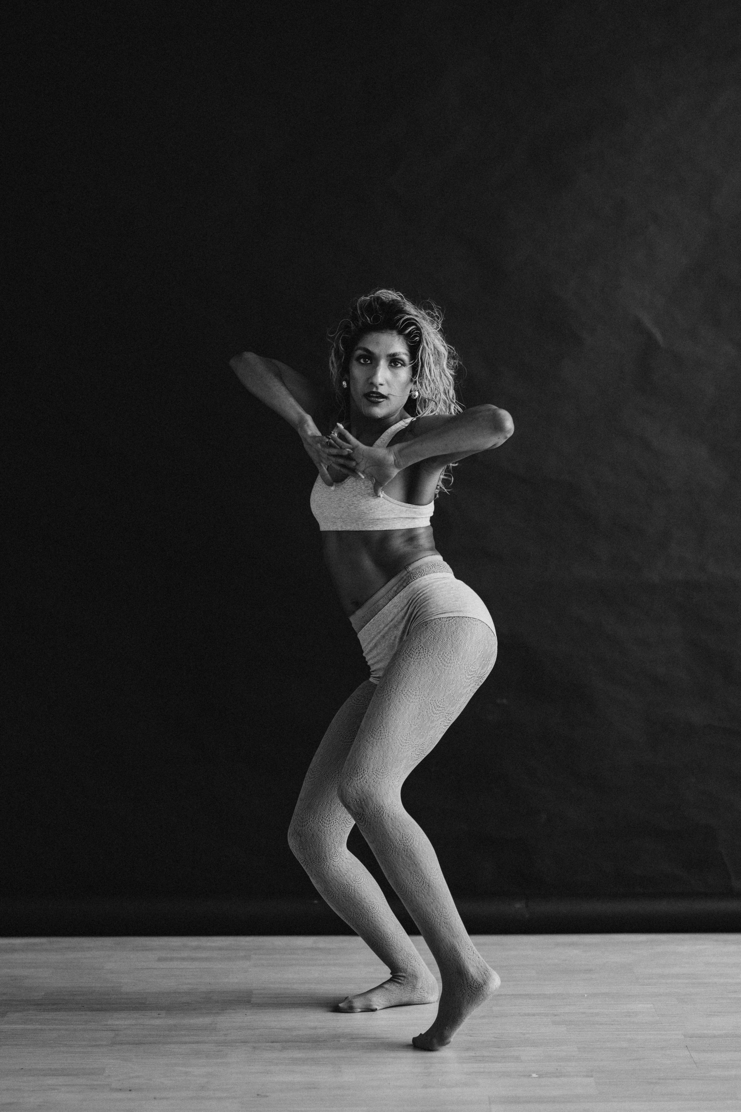 DANCERS. Victoria Olonen – Cinematic Portrait Artist | Helsinki & Europe