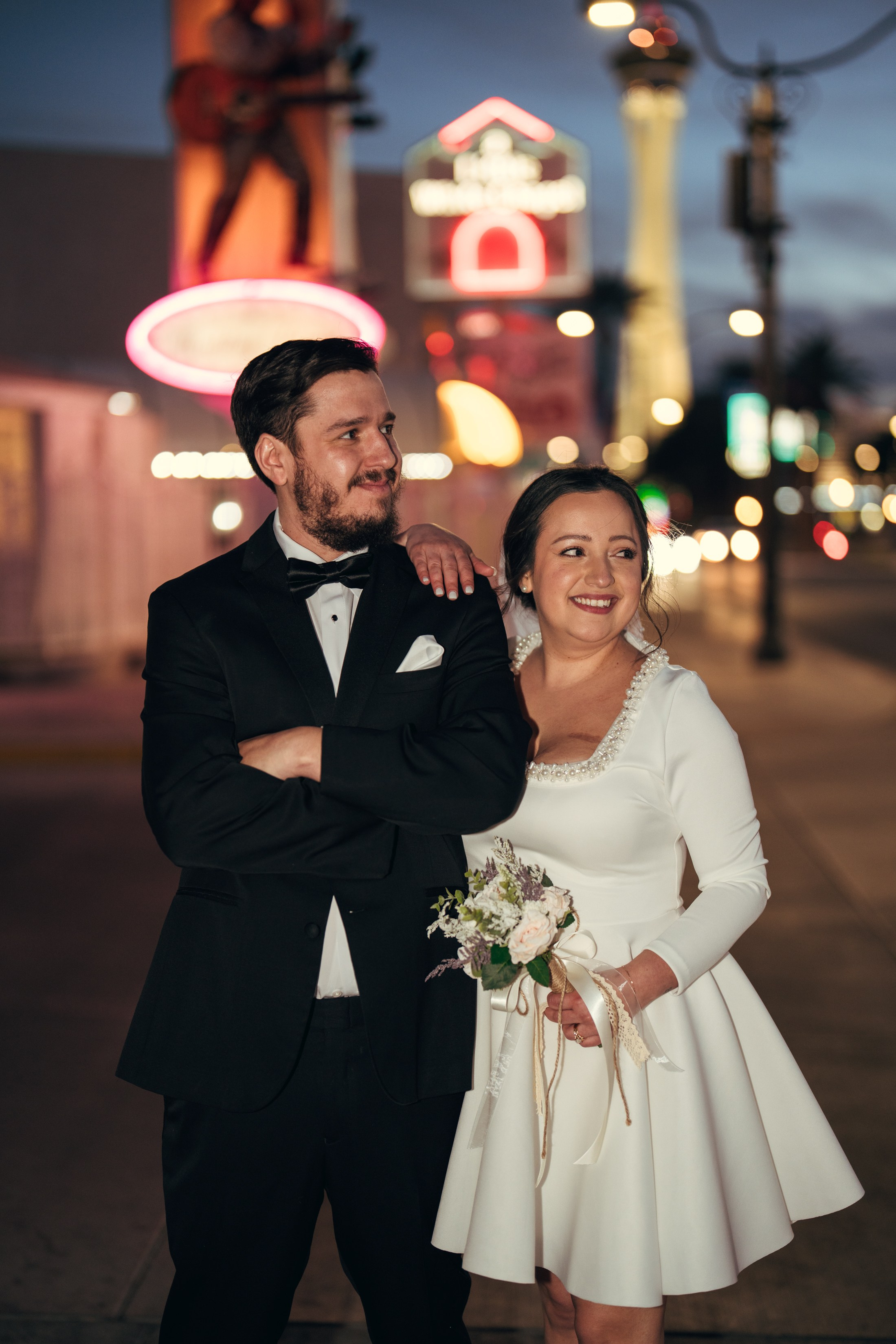 Elsa&Antony. Wedding & elopement photographer Viktoriya Kravtsov. Las Vegas