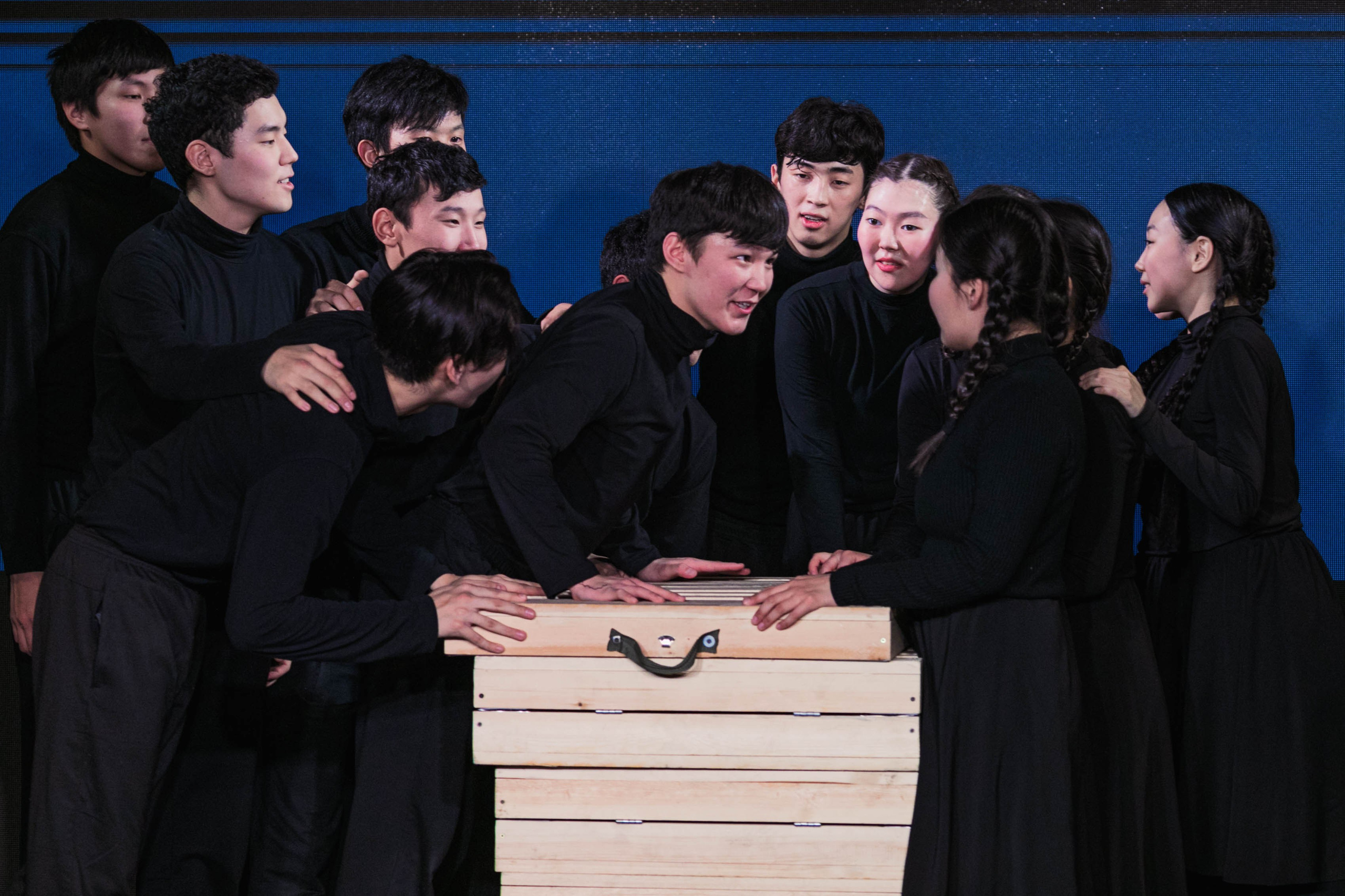 Спектакль "Несыгранные роли" студенческого театра Якутского колледжа культуры и искусства, 2024 г. Фотограф; Адмакина Дарья