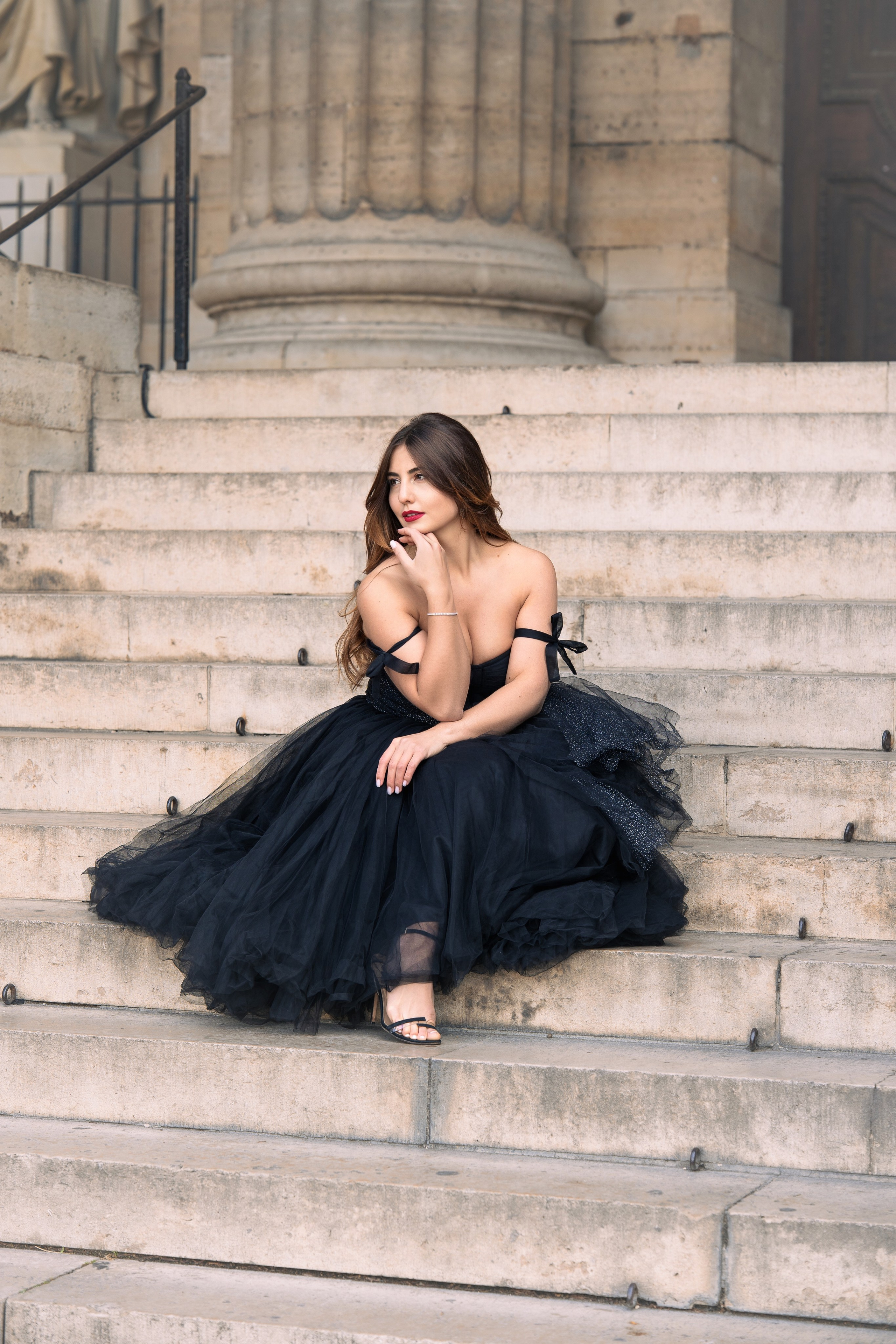 Margo. Nina — Fashion & Beauty Photographer in Paris | Portrait Photoshoots