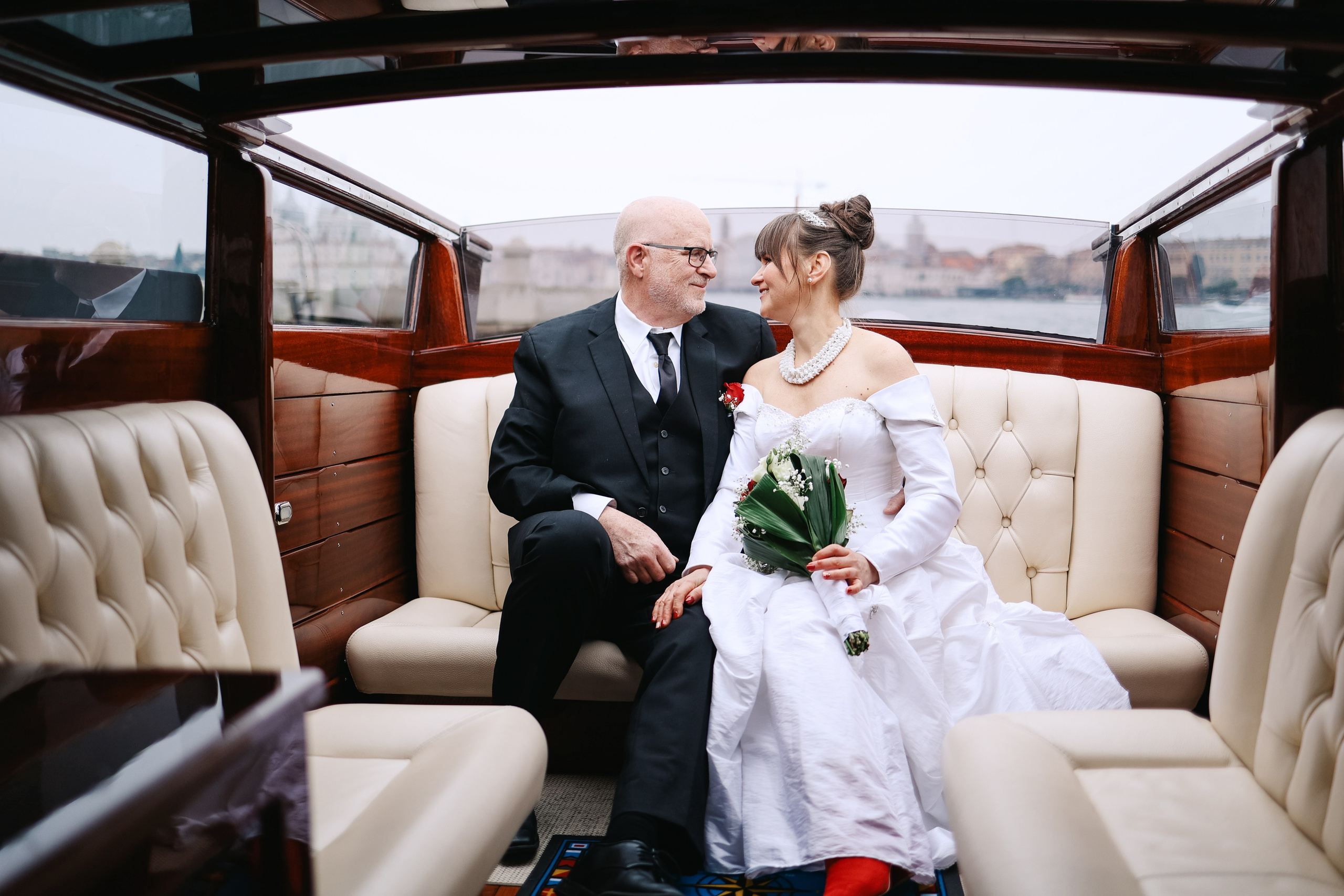 American Elopement in Venice. Photographer in Venice, Viktoria Antonova