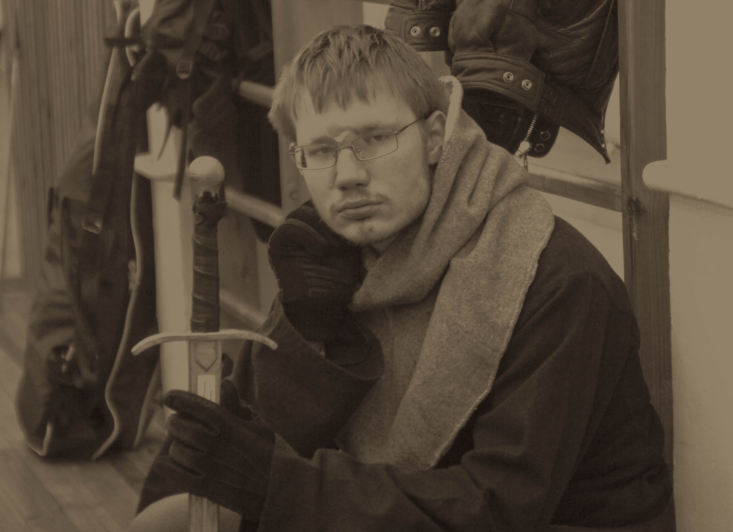 2011. Стрит-фотография, полная абсурда, идиотизма и красоты