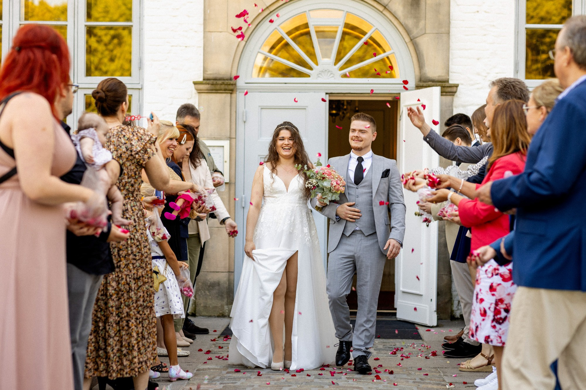 Hochzeitsfotografie von Sara und Marco im Schloss Arensburg. Hochzeitsfotograf und Hochzeitsvideograf aus Hamburg | Roka21Film