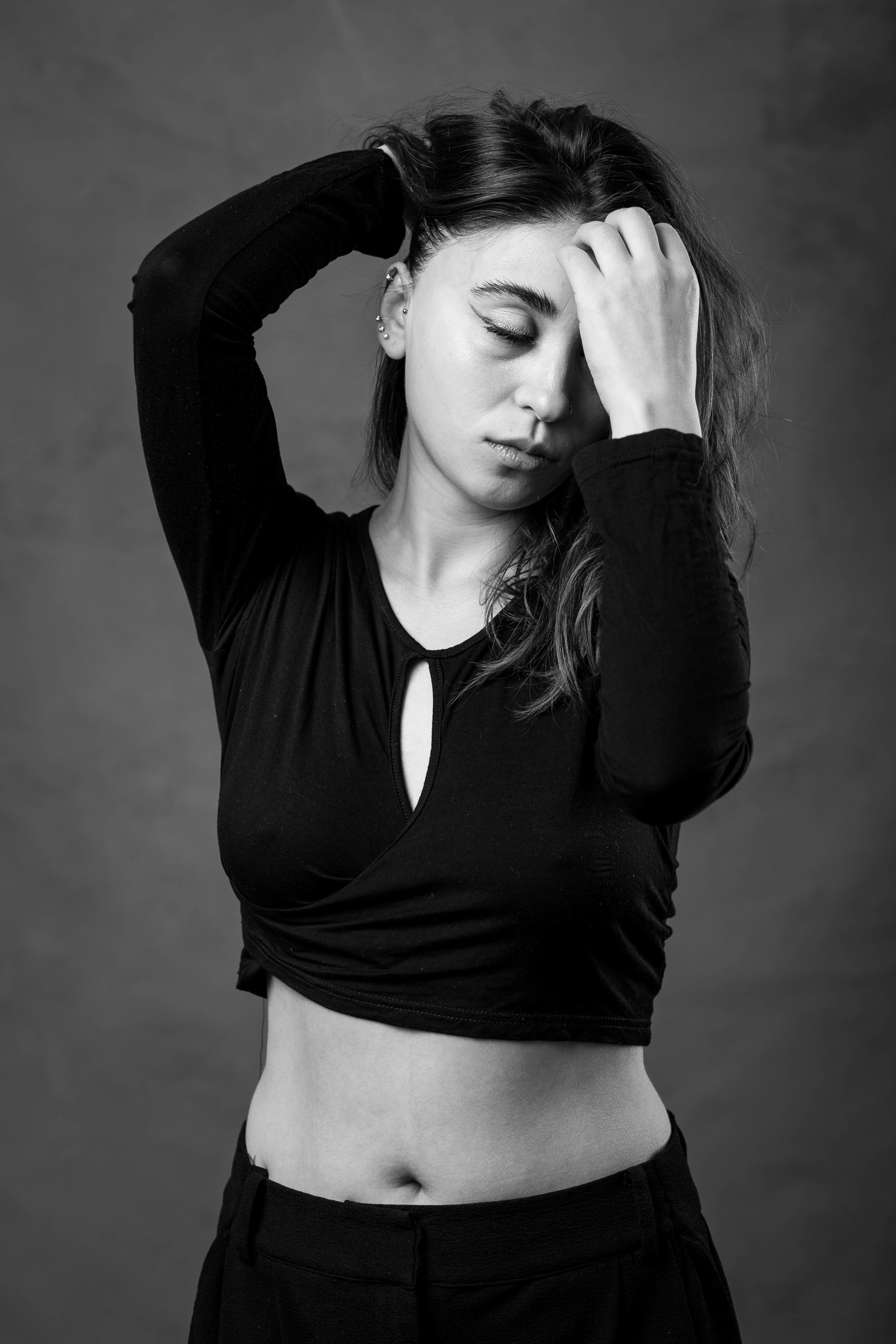 Portret Fotoqrafiyası | Bakıda Peşəkar və Yaradıcı Portret Çəkilişi. Məhsul Fotoqrafı Bakıda