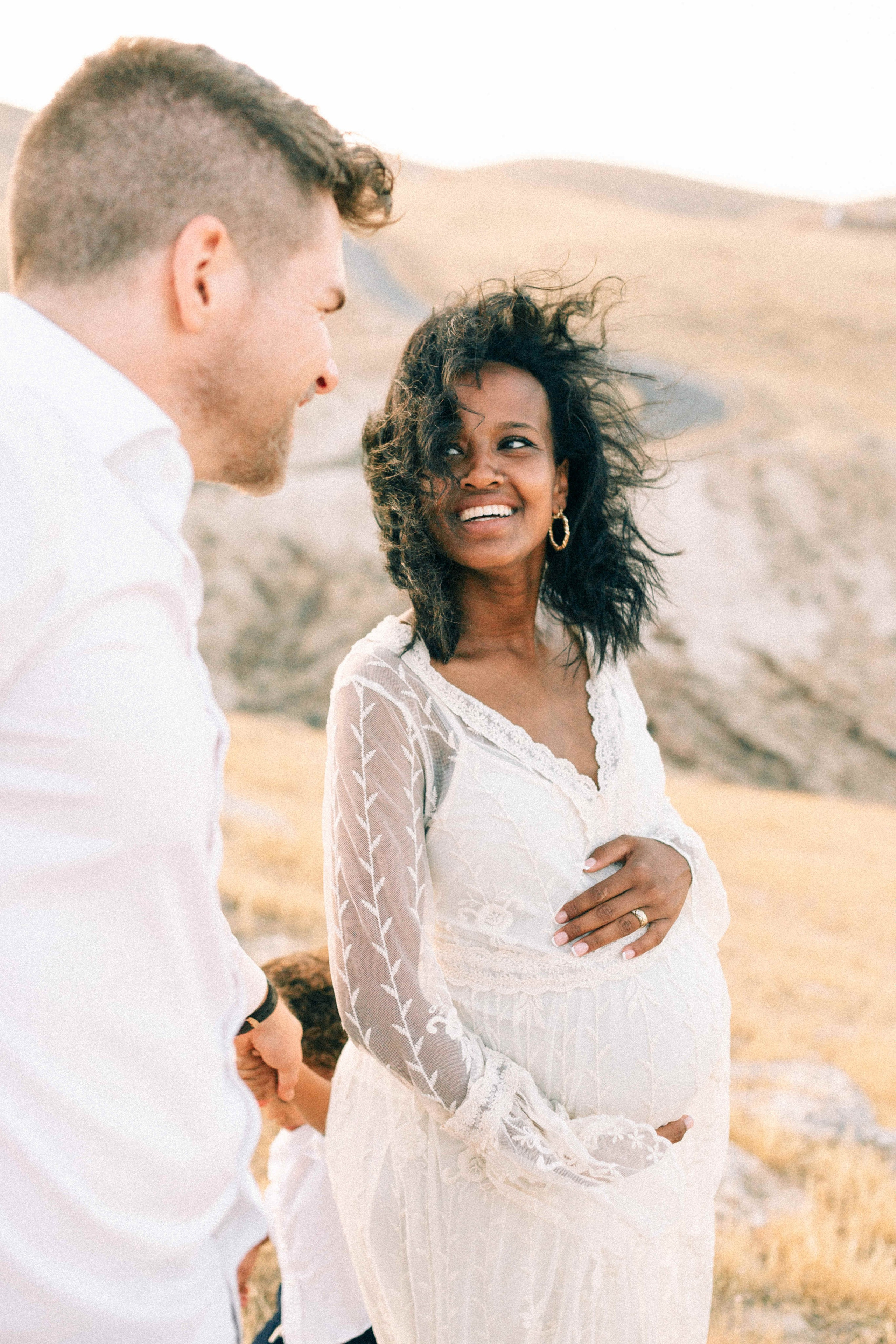 PHOTO SESSION IN THE DESERT NEAR MAALE ADUMIM. PHOTOGRAPHER IN ISRAEL