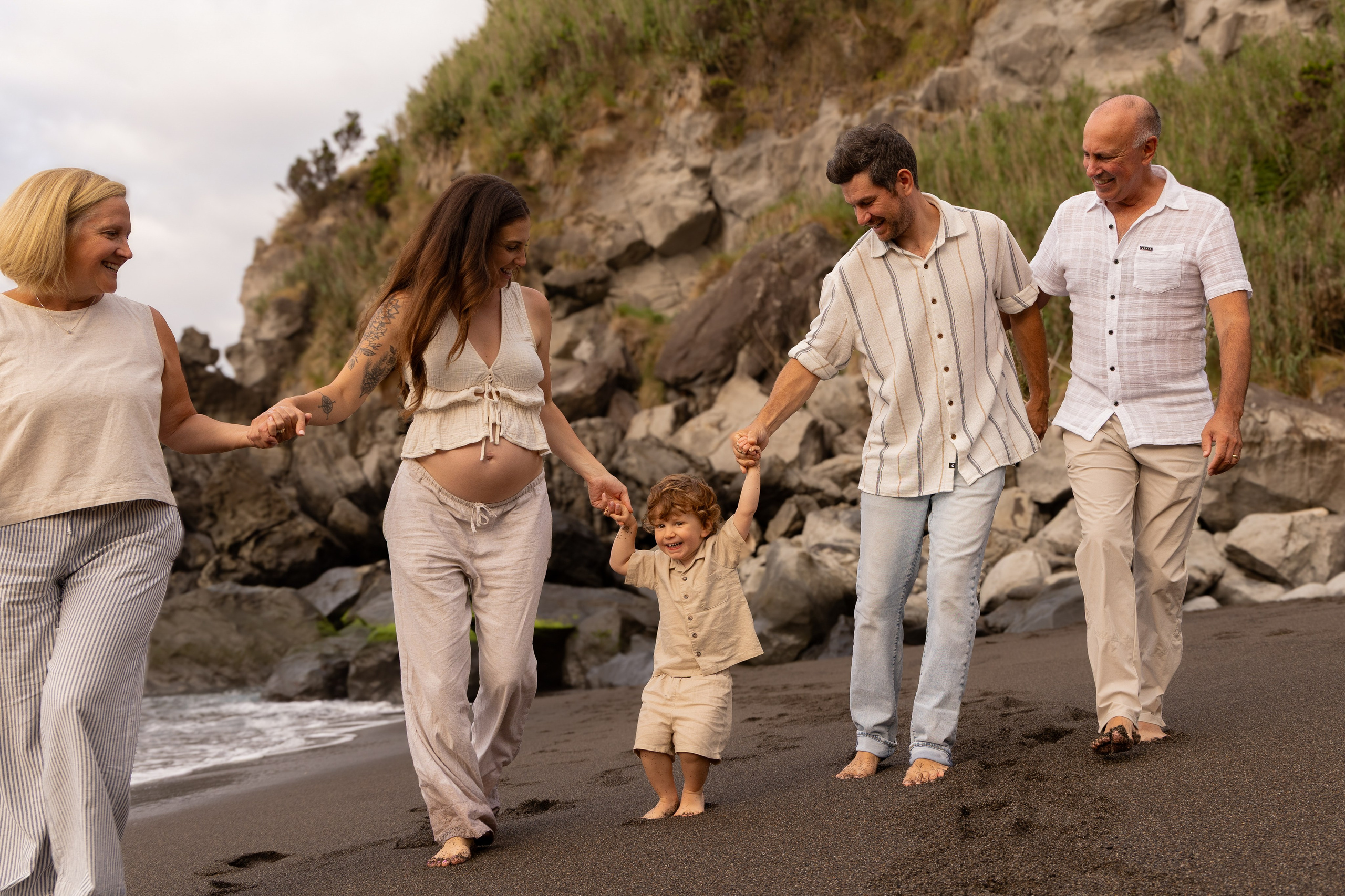 Kayla’s family. IRINA KALMYKOVA | PHOTOGRAPHER AZORES