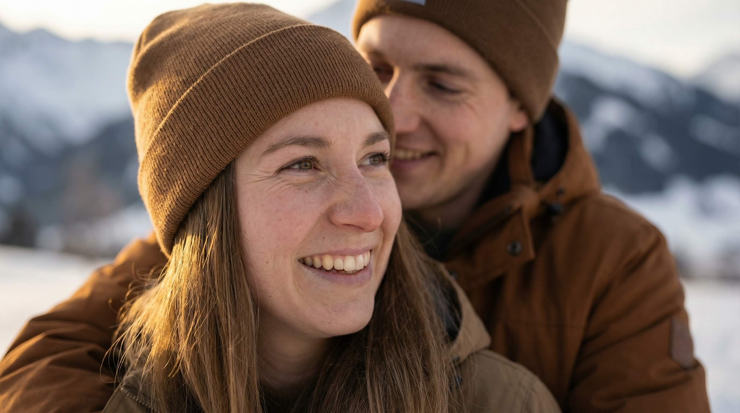 Love Story in the Tyrol, Alps, Austria — Couple Photoshoot. 808Media – Professionelle Foto- und Videografie für Restaurants, Hotels, Events und Hochzeiten in Innsbruck und Tirol