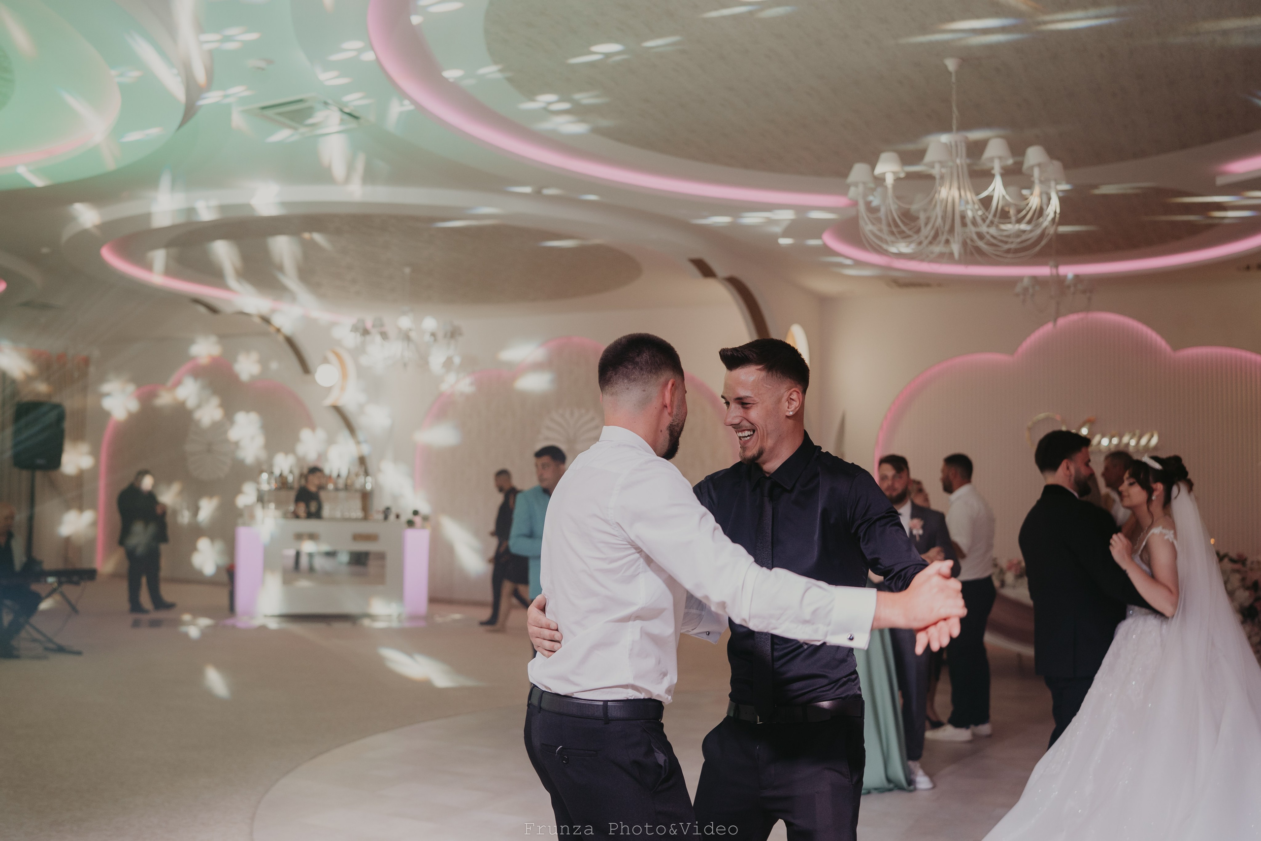 Ionut & Alexandra / Complete Wedding Day. Foto / Video nunta Deva, Hunedoara
