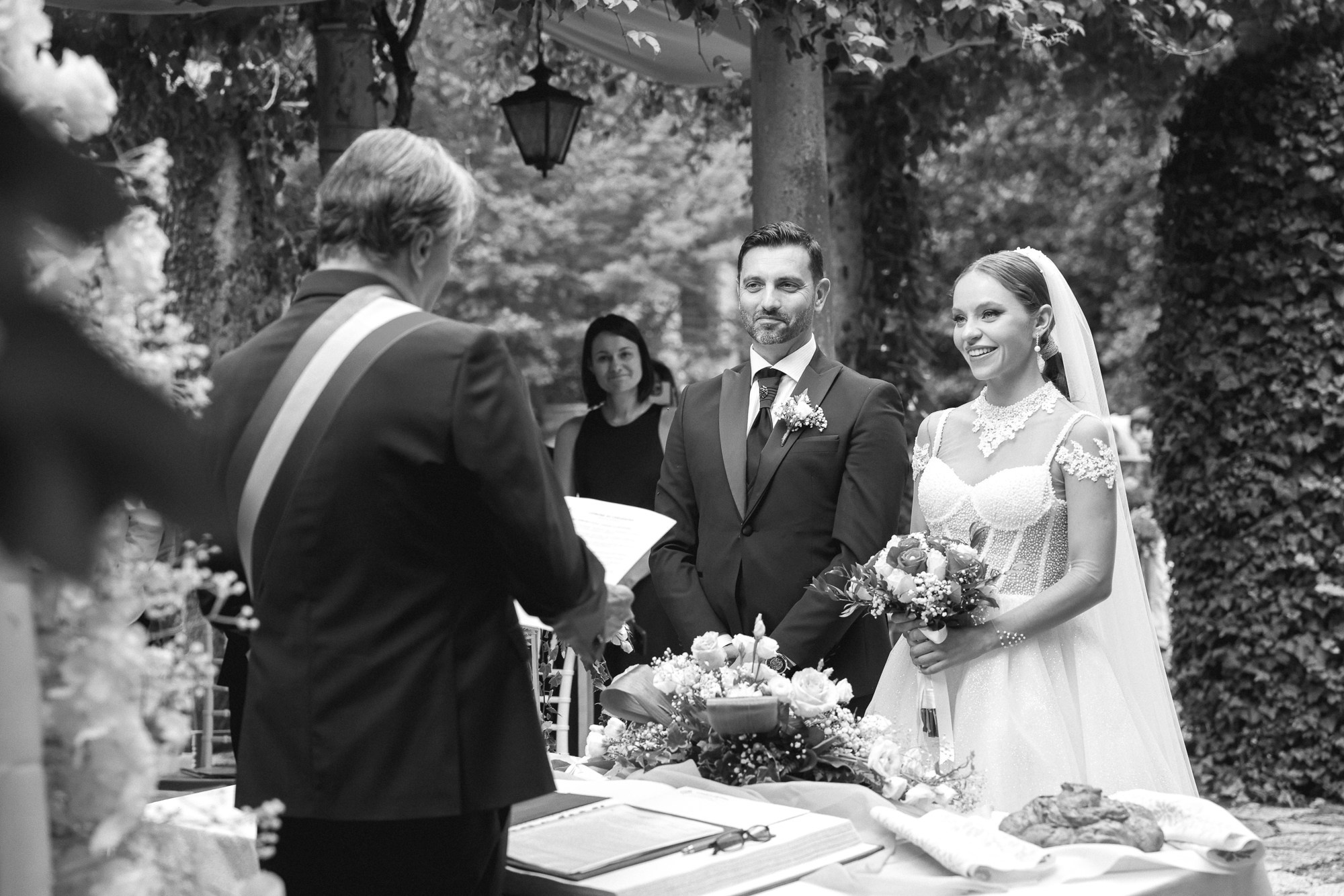 Wedding photographer in Italy. Photographer in Milan, Como, Garda lake