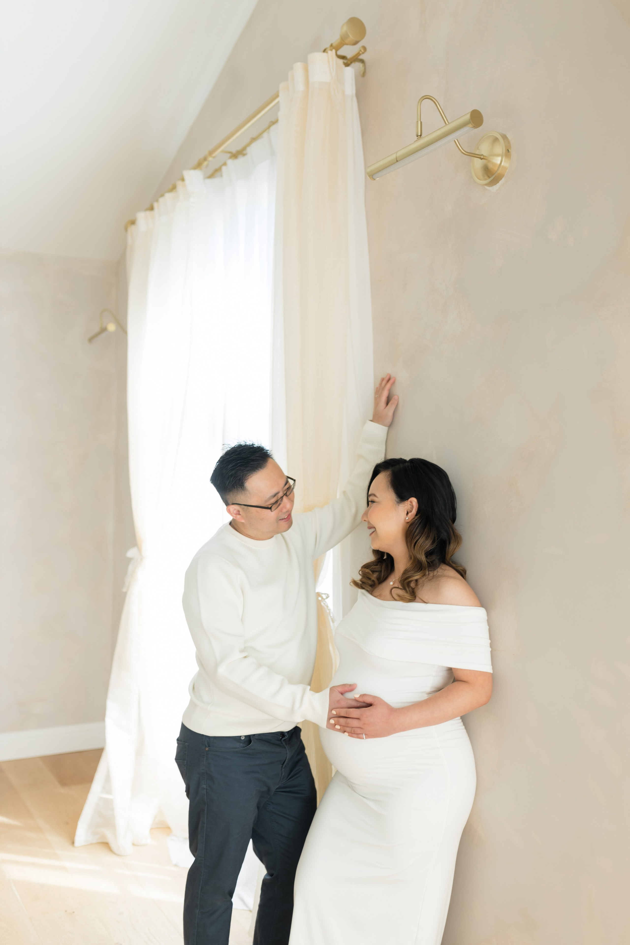 Maternity Studio Photo Session. Maternity, newborn photographer in the Bay Area|Iryna Rakivnenko