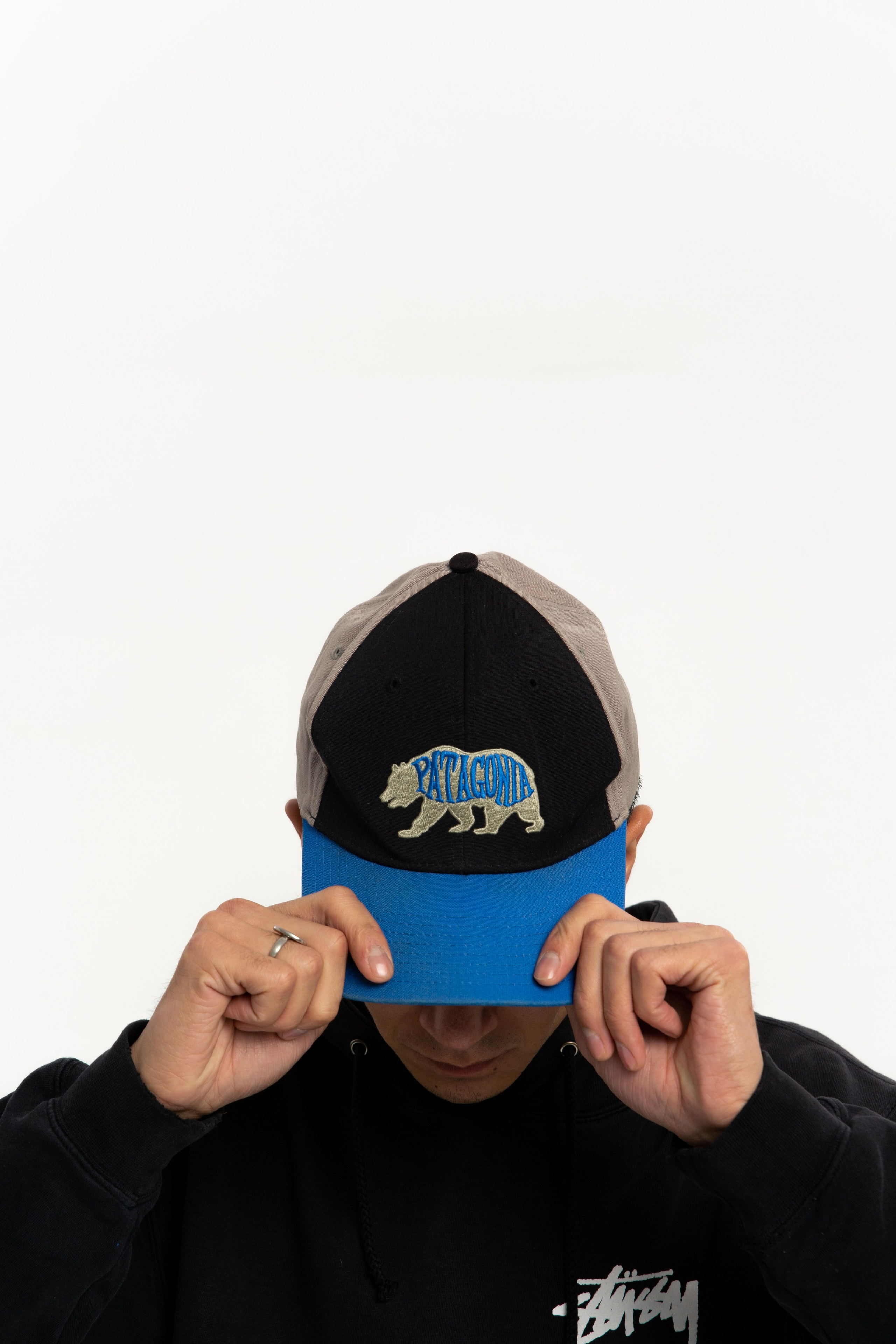 Davran. Thrift shop. Photographer Vladmir Gladkov