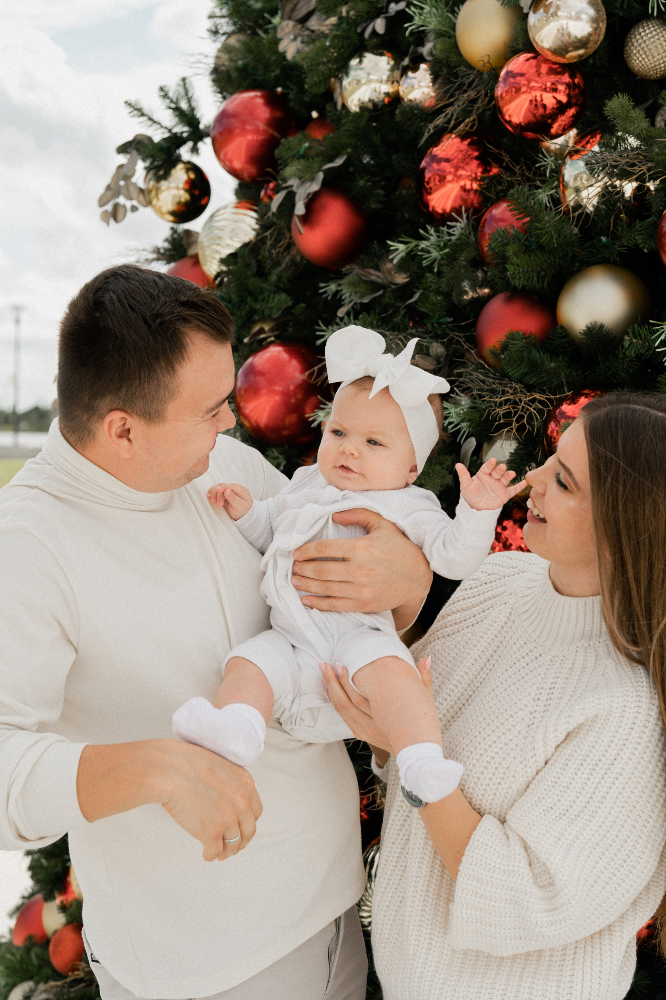 Nelya & Maksim. Photographer Vladmir Gladkov