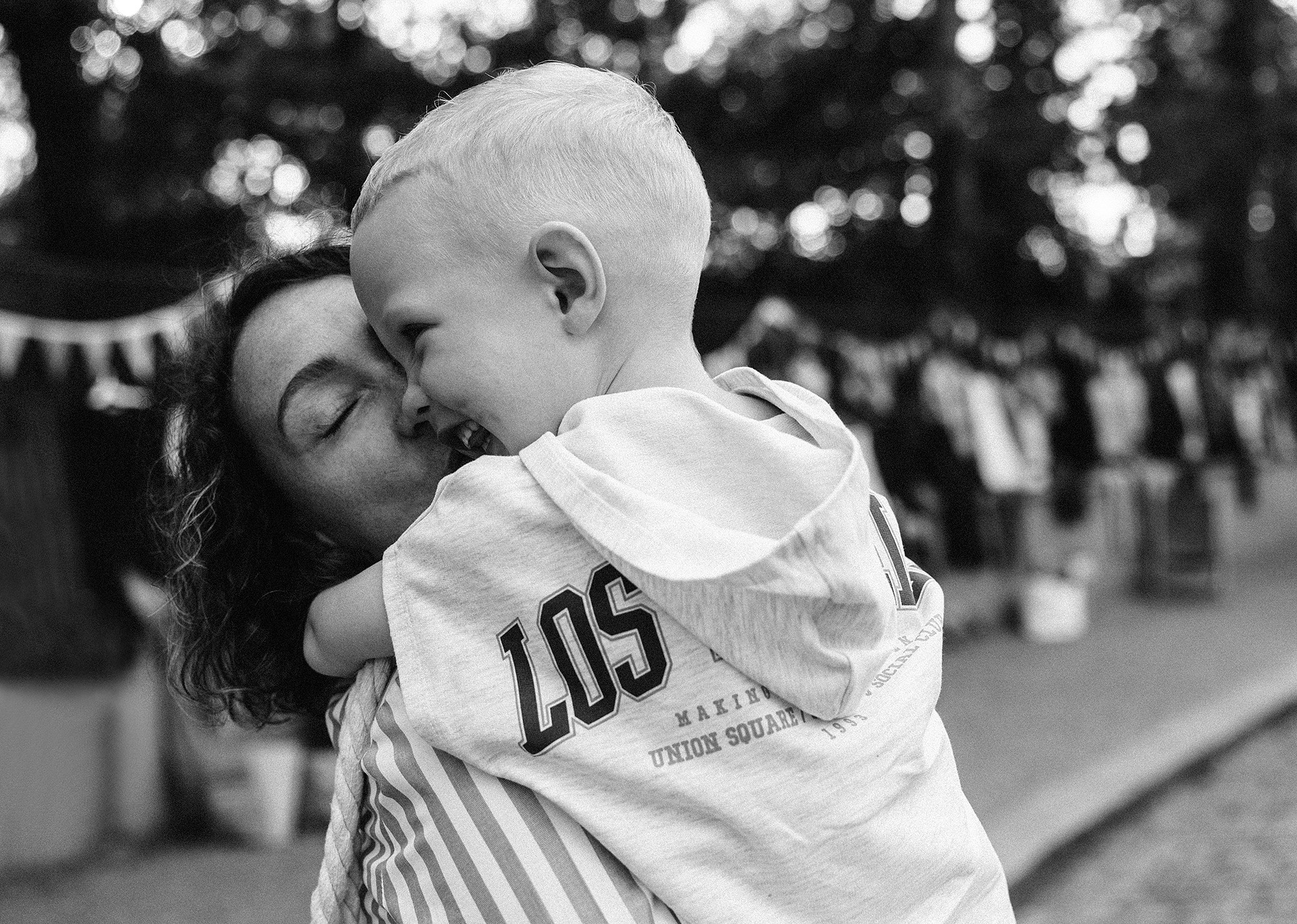 Таня, Андрей и Паша на прогулке. Семейный и свадебный фотограф в Праге Наталья Федори