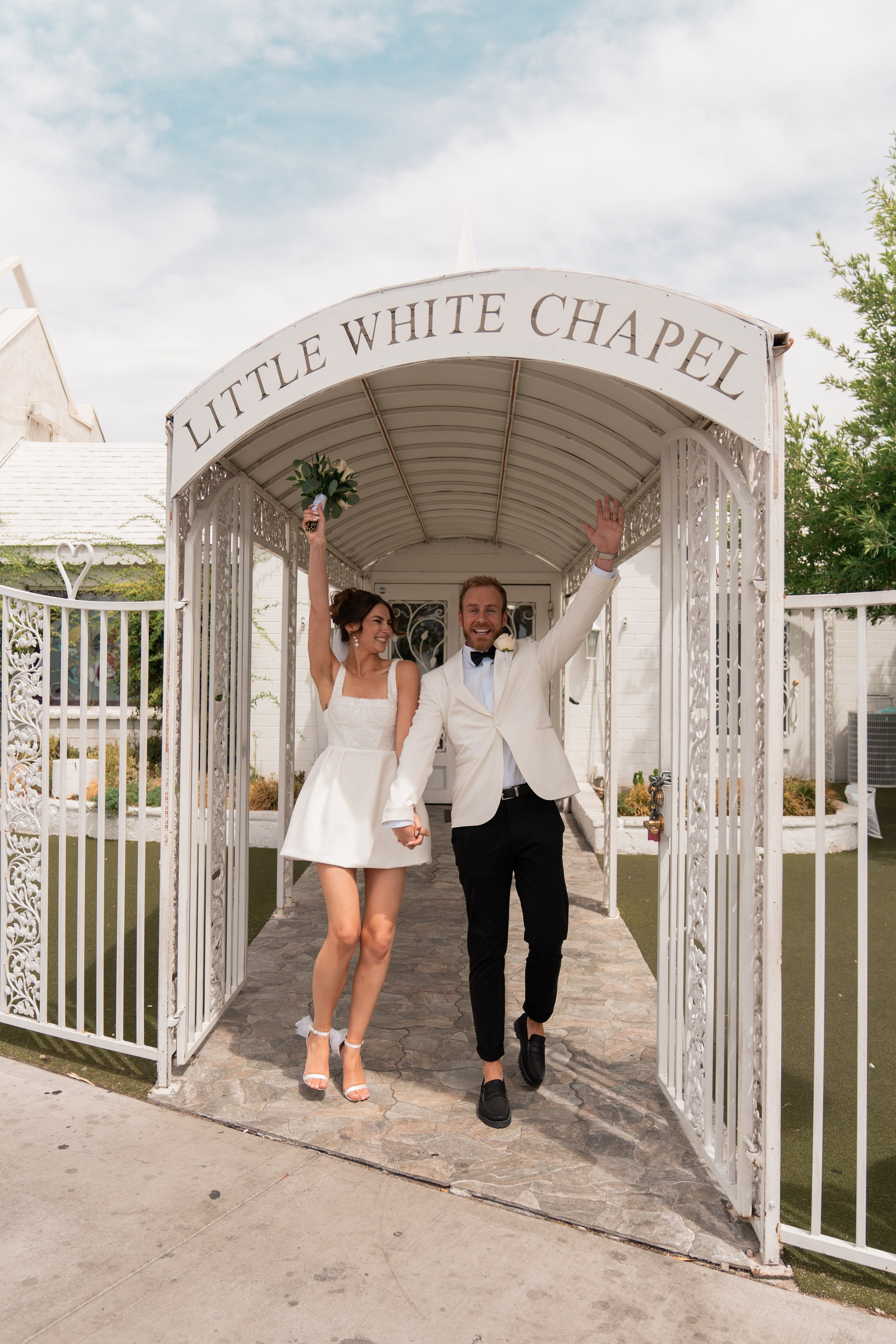 Emma&Daniel. Wedding & elopement photographer Viktoriya Kravtsov. Las Vegas