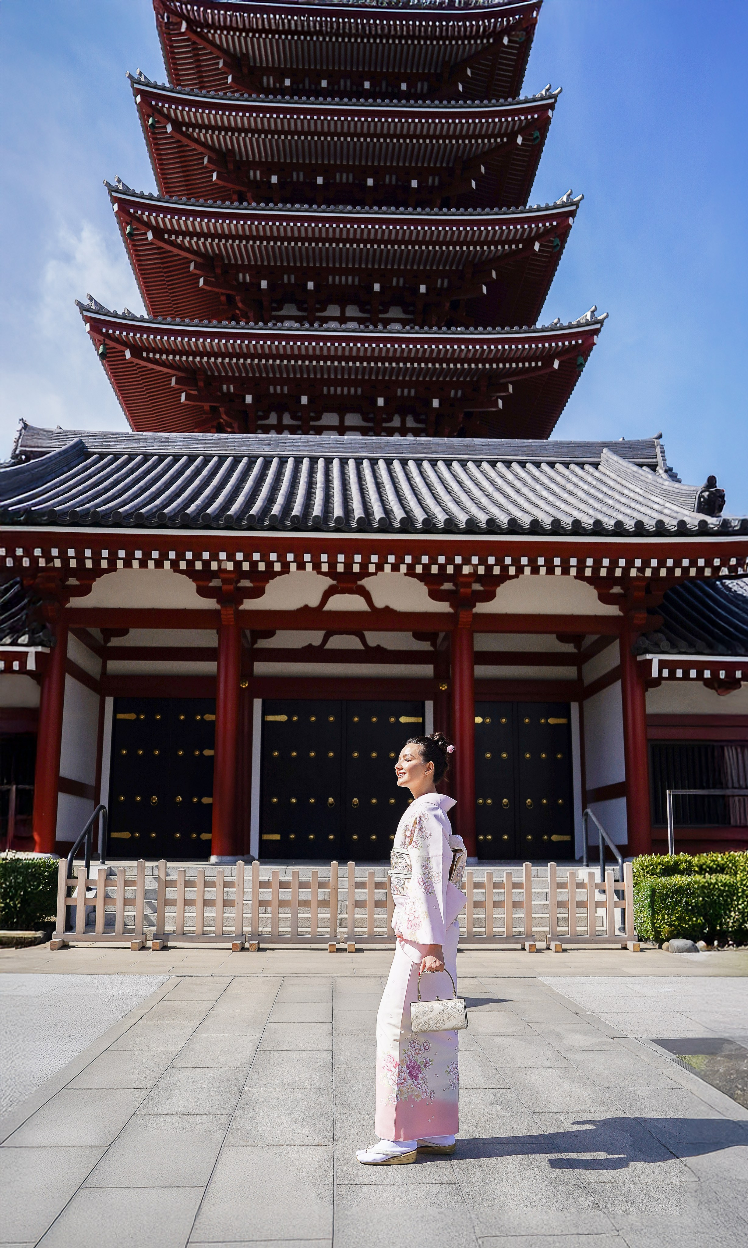 Khusnora. Фотограф в Токио Япония