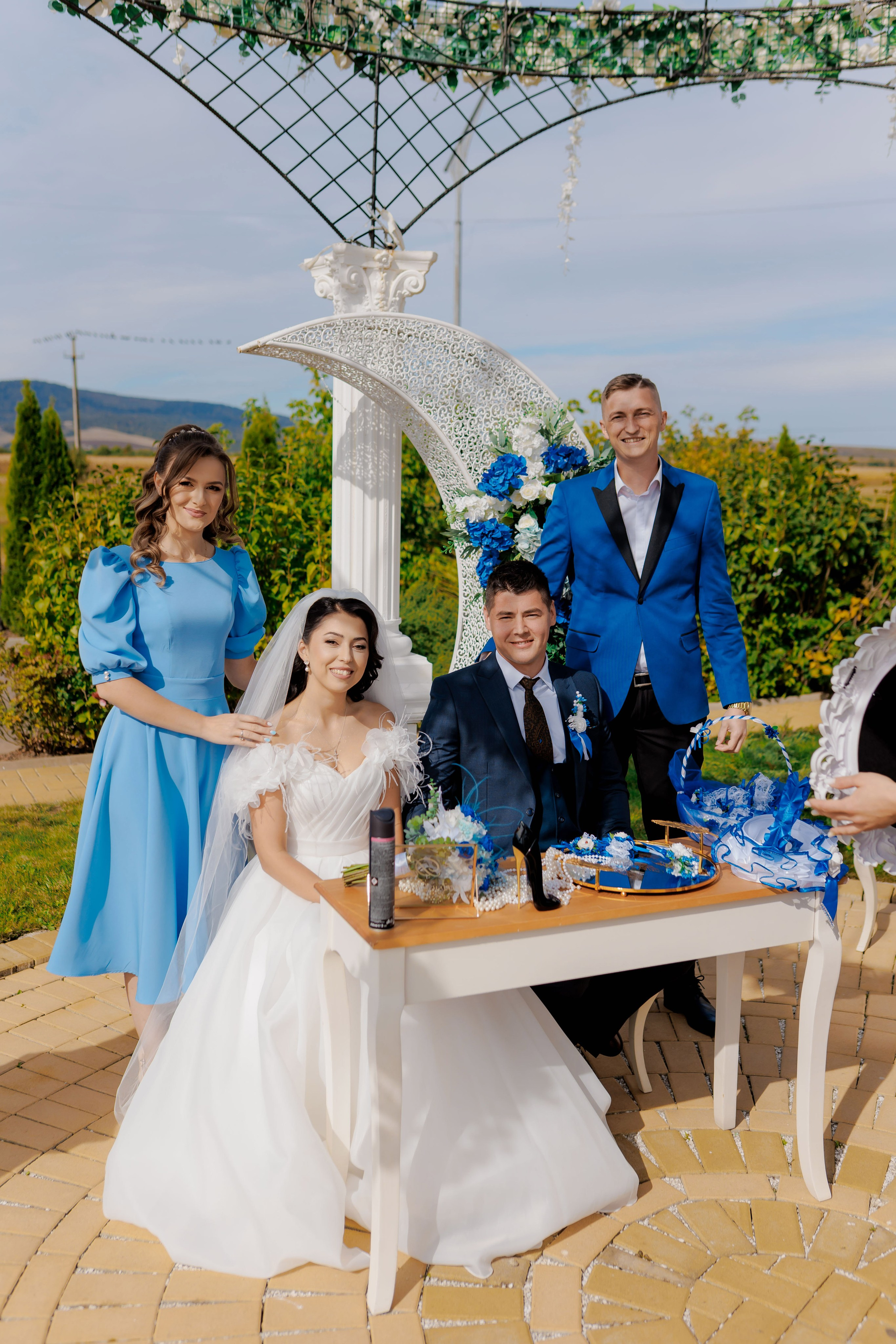 Loredana & Emilian – Ziua Nunții | Videografie - fotografie Botez Suceava, Iași, Botoșani. Servicii foto-video profesionale, pentru momente de neuitat