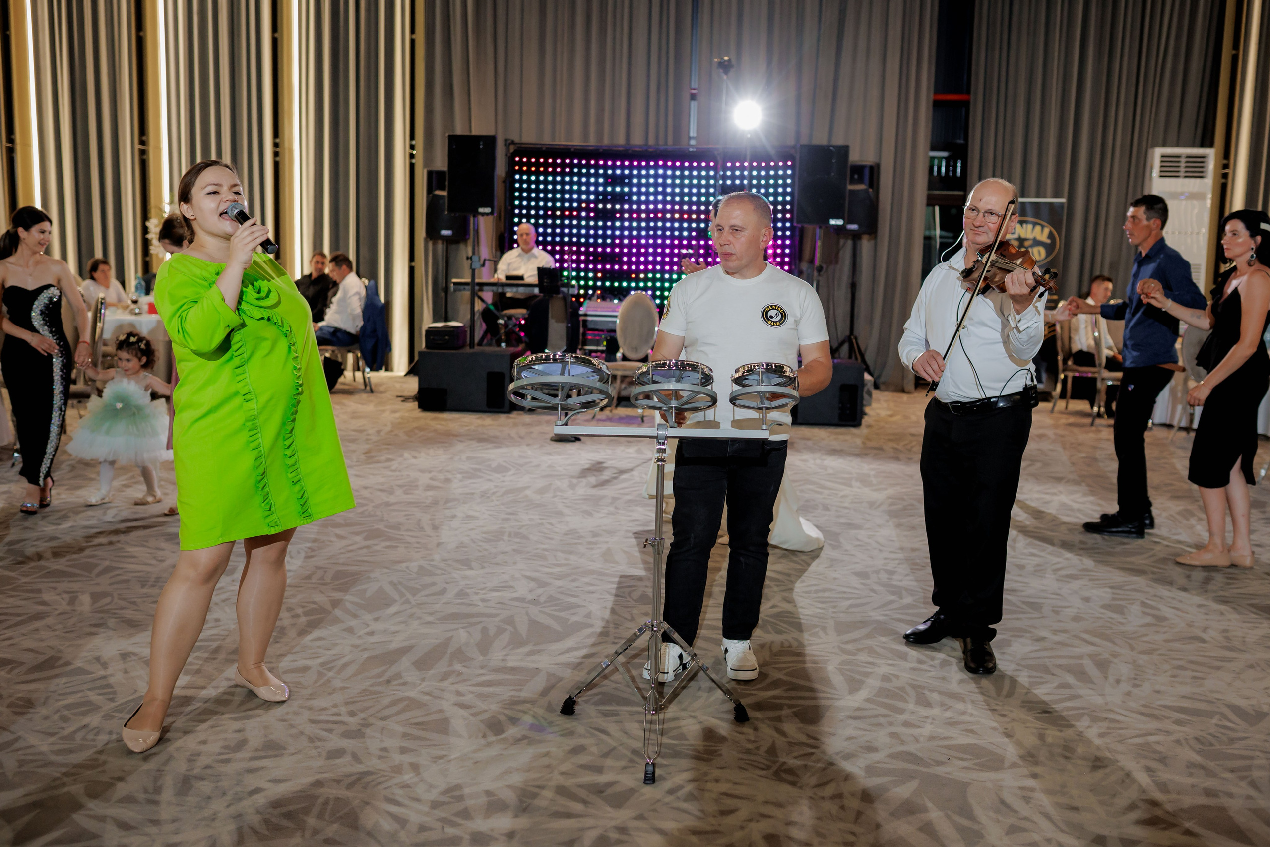 Nunta Nicoleta & Răzvan | Fotografie & Videografie Profesională. Servicii foto-video profesionale, pentru momente de neuitat