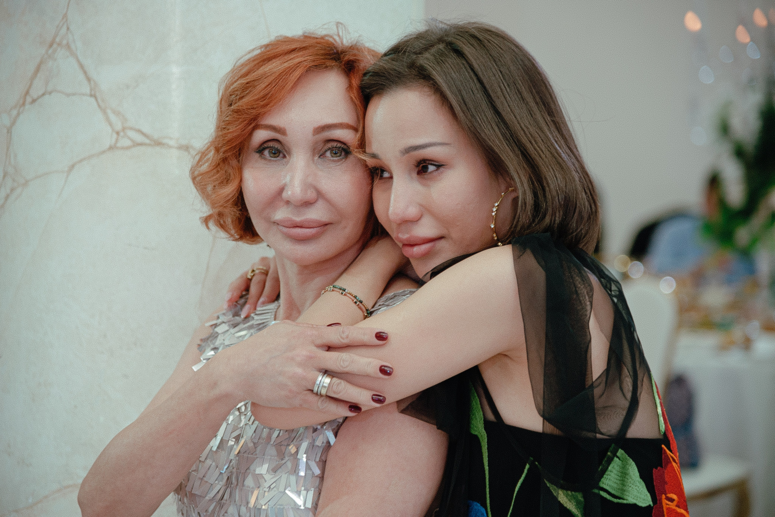 Botir & Zukhra. Главная