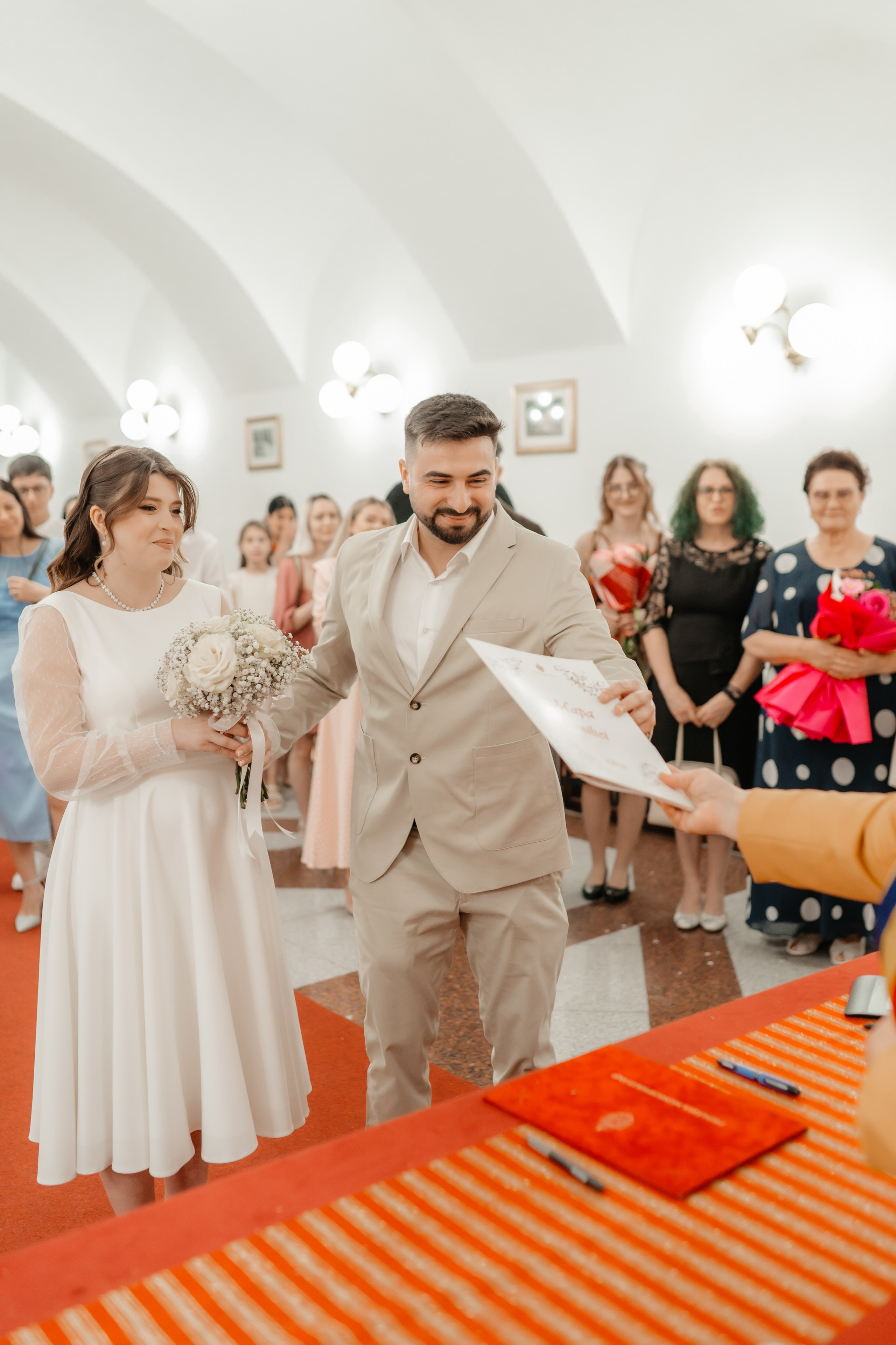 Roxana & Alin (Cununie Civilă). Adrian Visovan - Fotograf Iasi