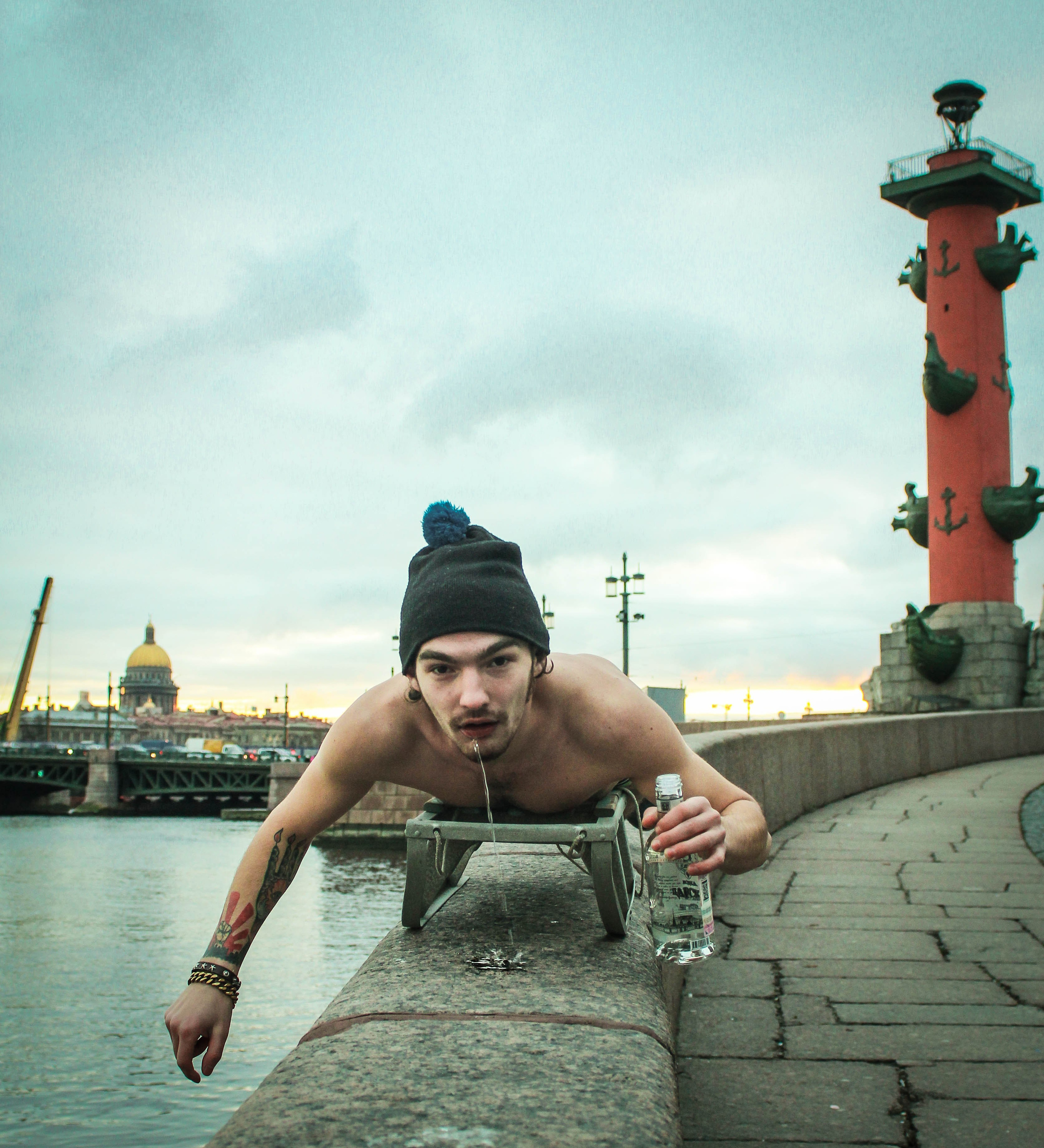 2013. Стрит-фотография, полная абсурда, идиотизма и красоты