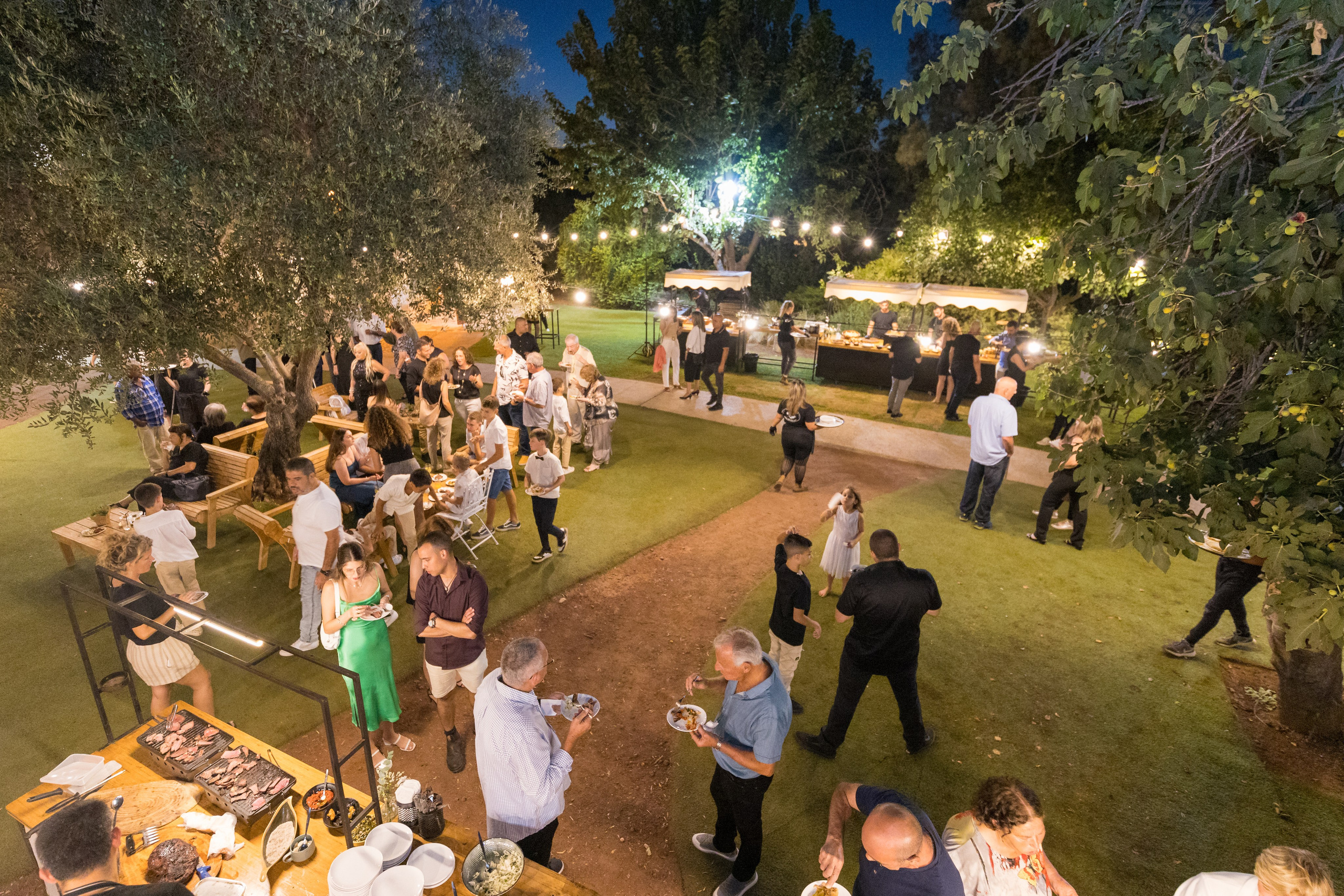 Shovel & Ido. AMIR BUCHNIK PHOTOGRAPHER