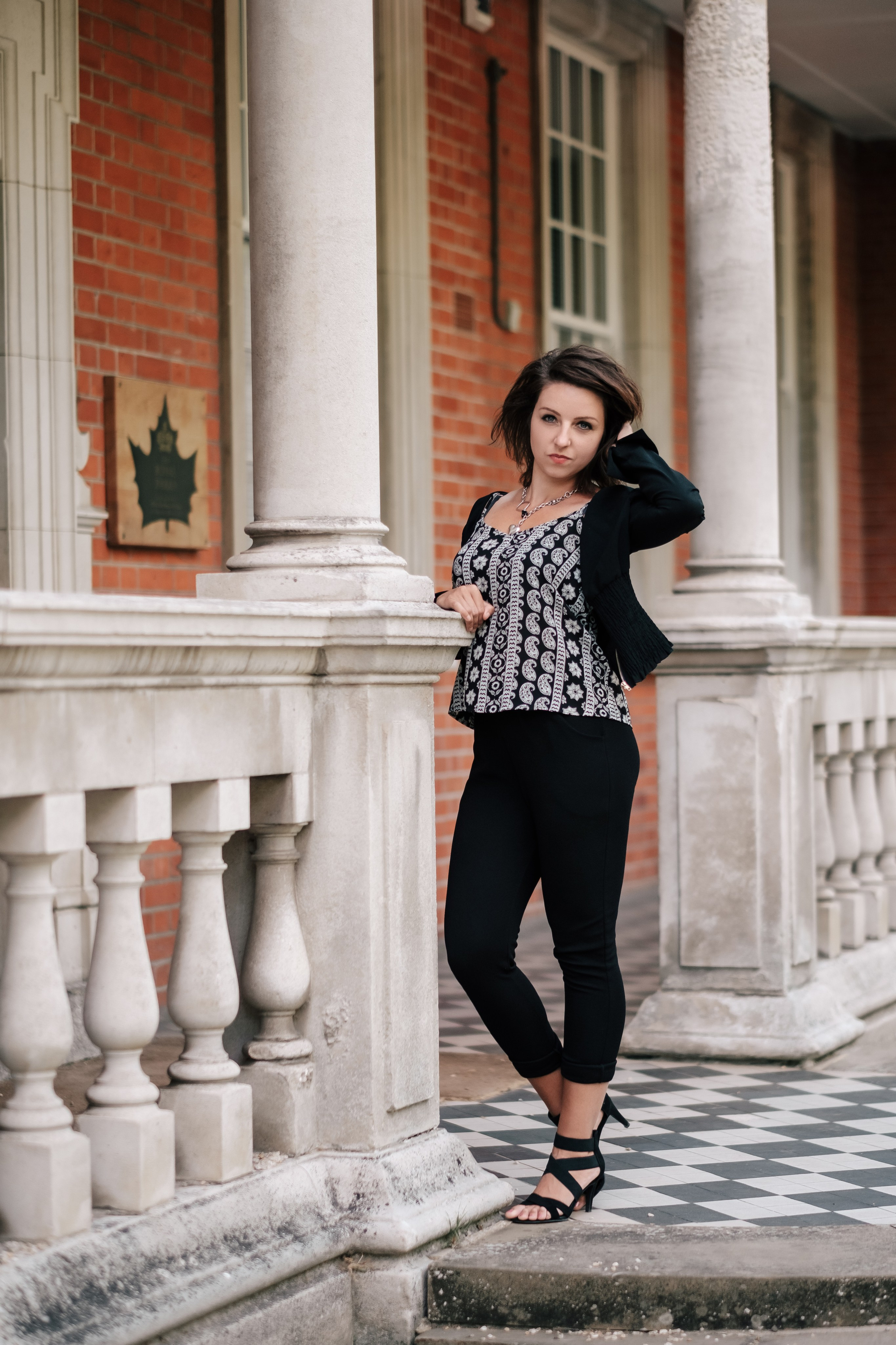 Urban fashion. Fashion and portrait photographer in London Roman Pilipenko