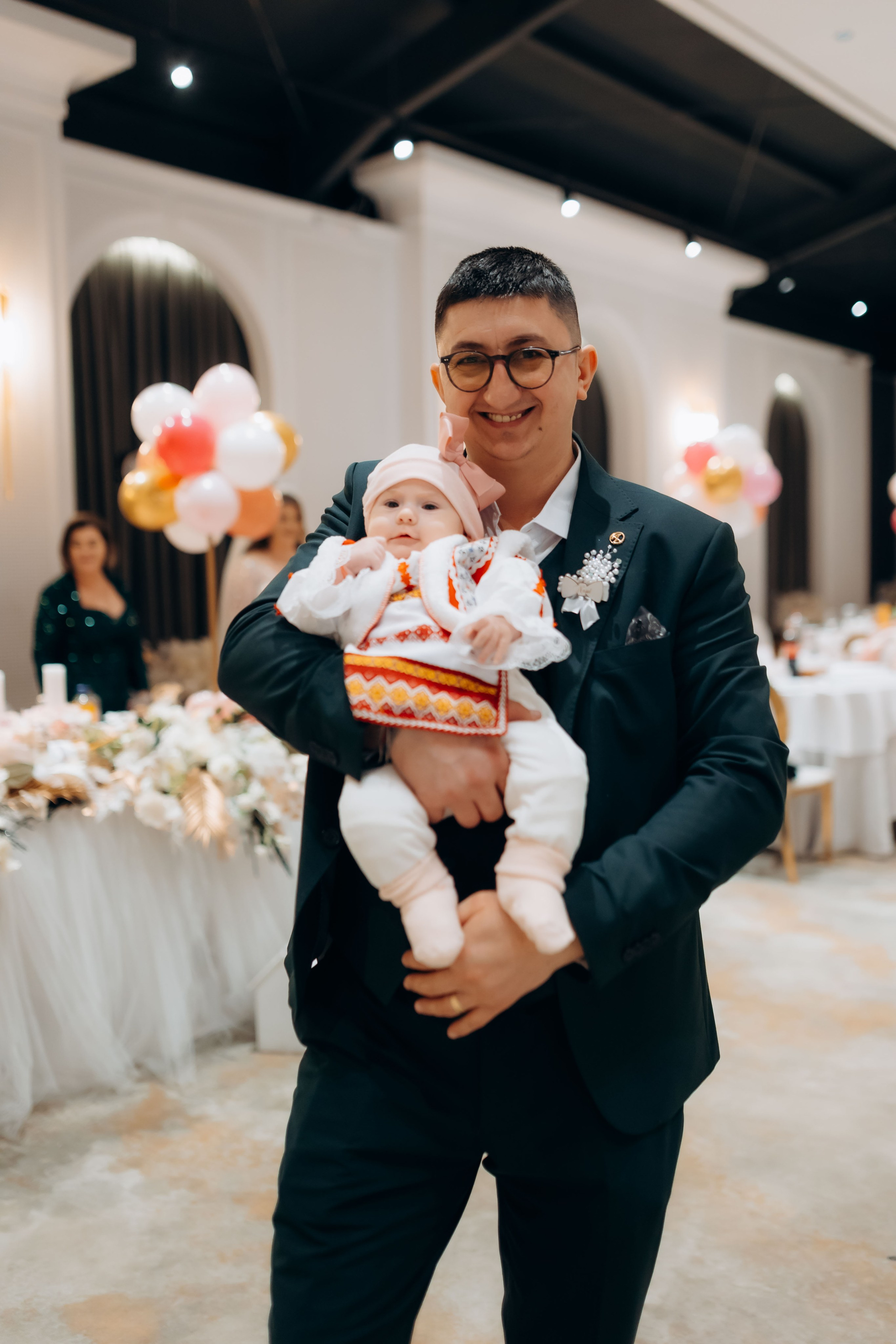 Povestea voastră, regizată de noi |Cristi Turculet Videograf Nuntă Suceava | wedding highlight. Servicii foto-video profesionale, pentru momente de neuitat